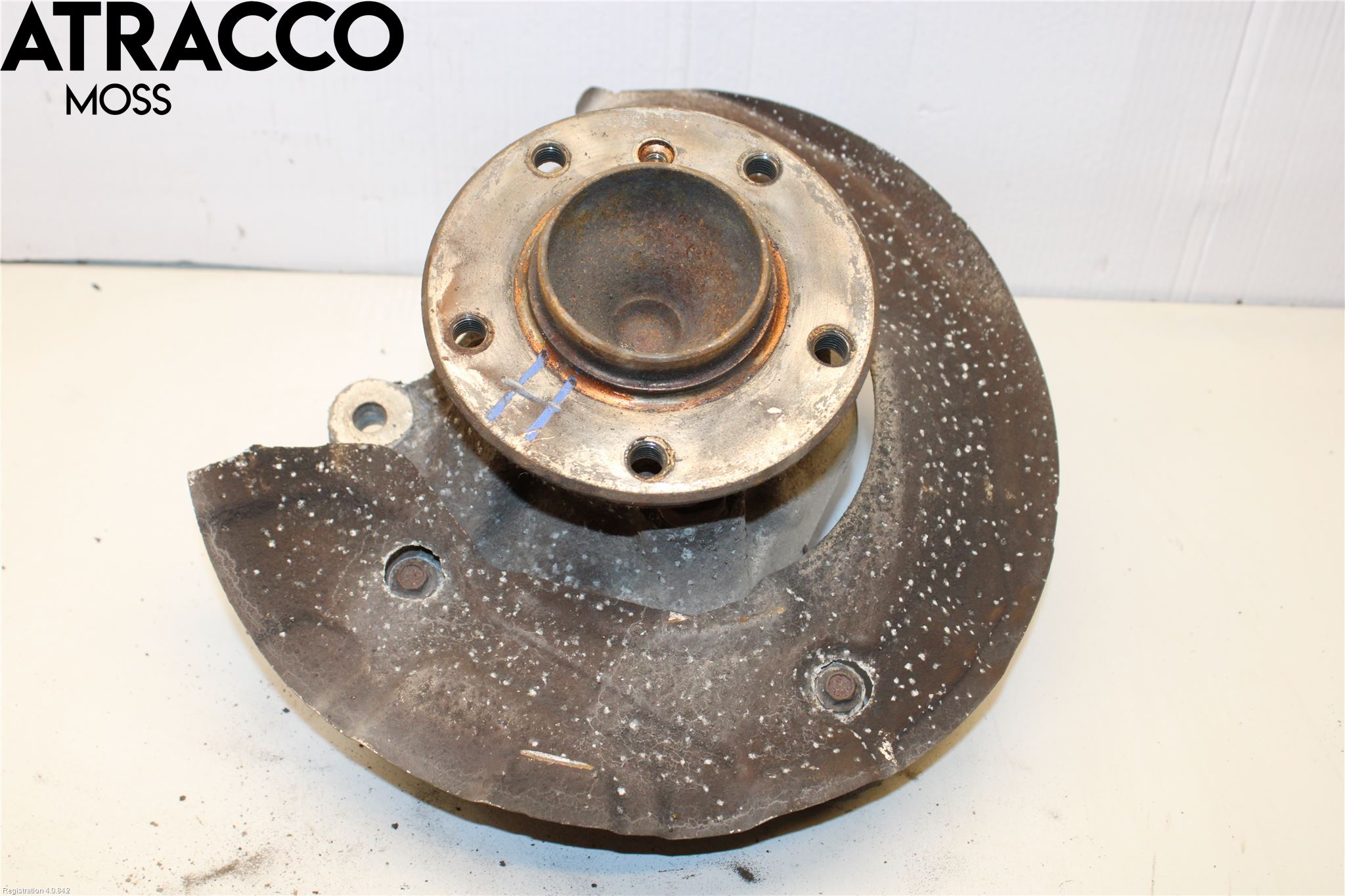 BMW 1 E87/81 5D/3D 03-11 Spindel Hf