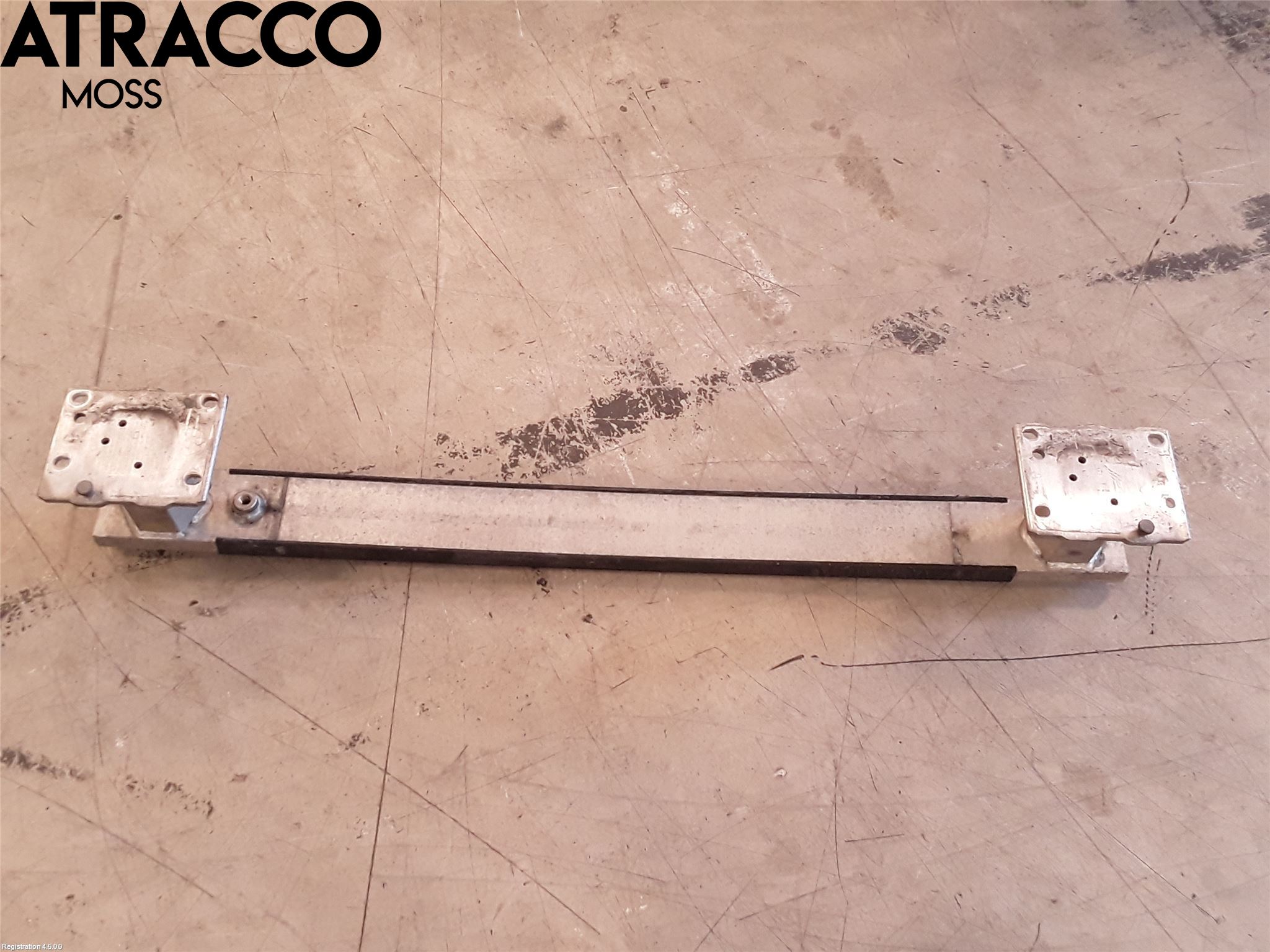 Peugeot 307     05-08 Støtfanger Foran Bjelke