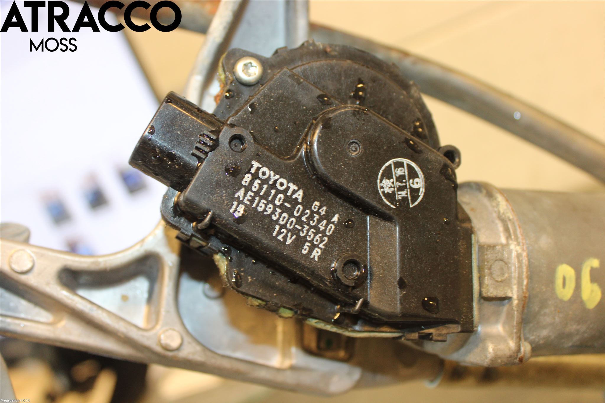 Toyota AURIS 13-19 Viskermotor Frontrute