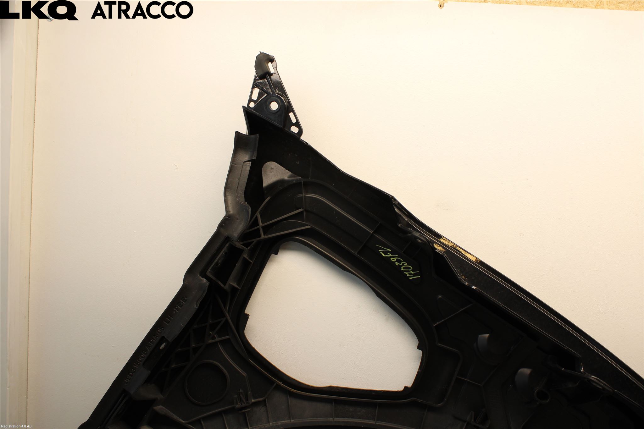 Jaguar I-PACE 18- Skjerm Foran Venstre