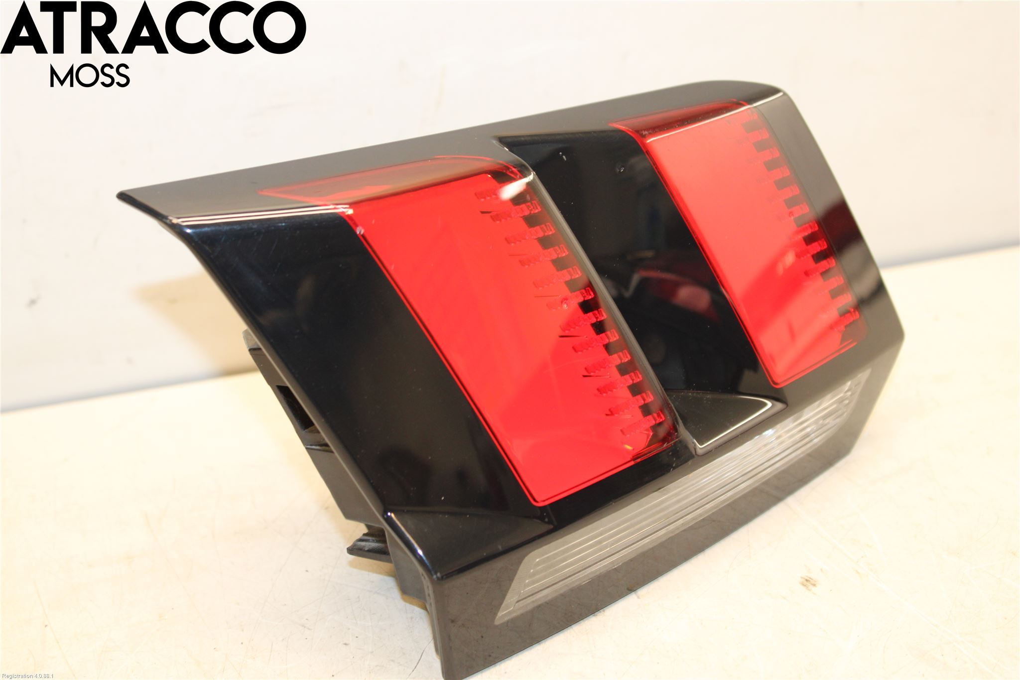 Peugeot 3008 17-24 Baklykt Venstre  På Luke(Indre