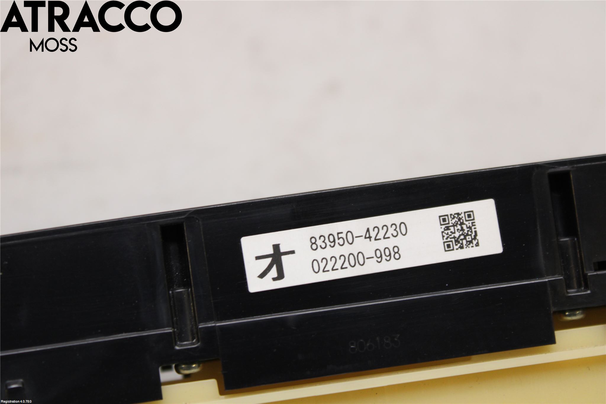 Toyota RAV4 13-18 Bryter Varsel (Nødblink)