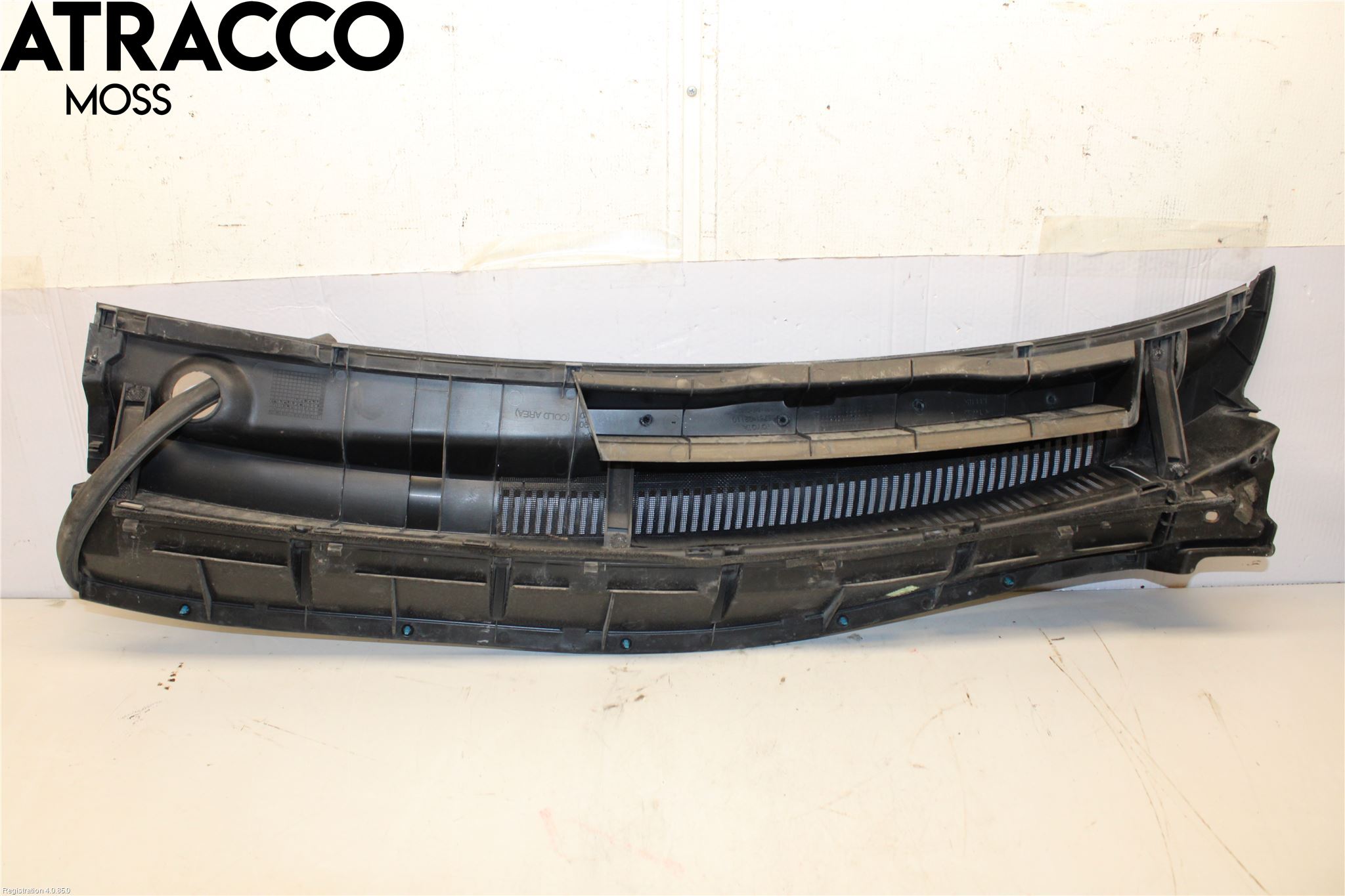 Toyota AURIS 07-09 Visker Deksel-Grill-Under Frr