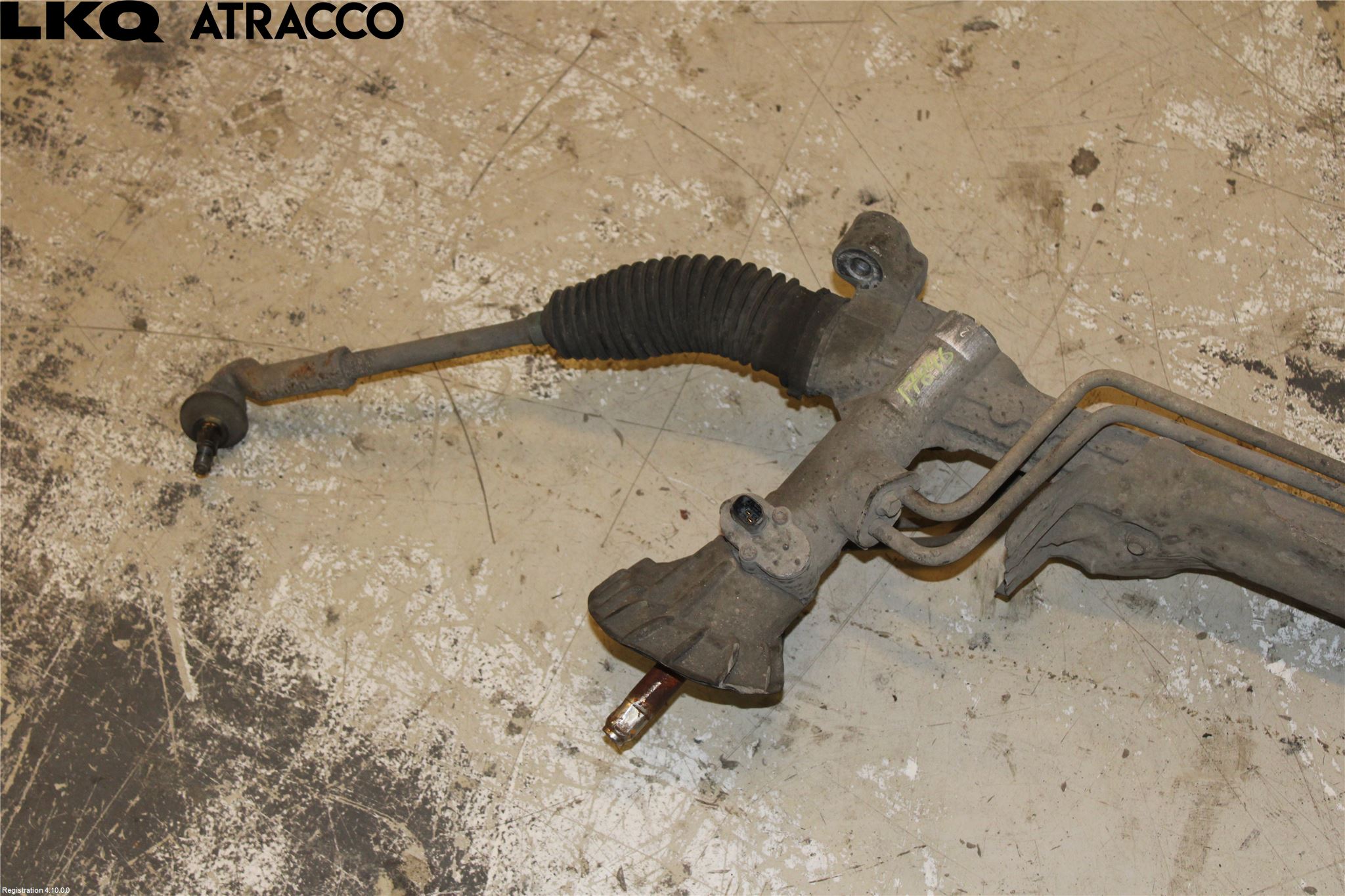 Ford FOCUS     04-07 Snekke - Tannstang