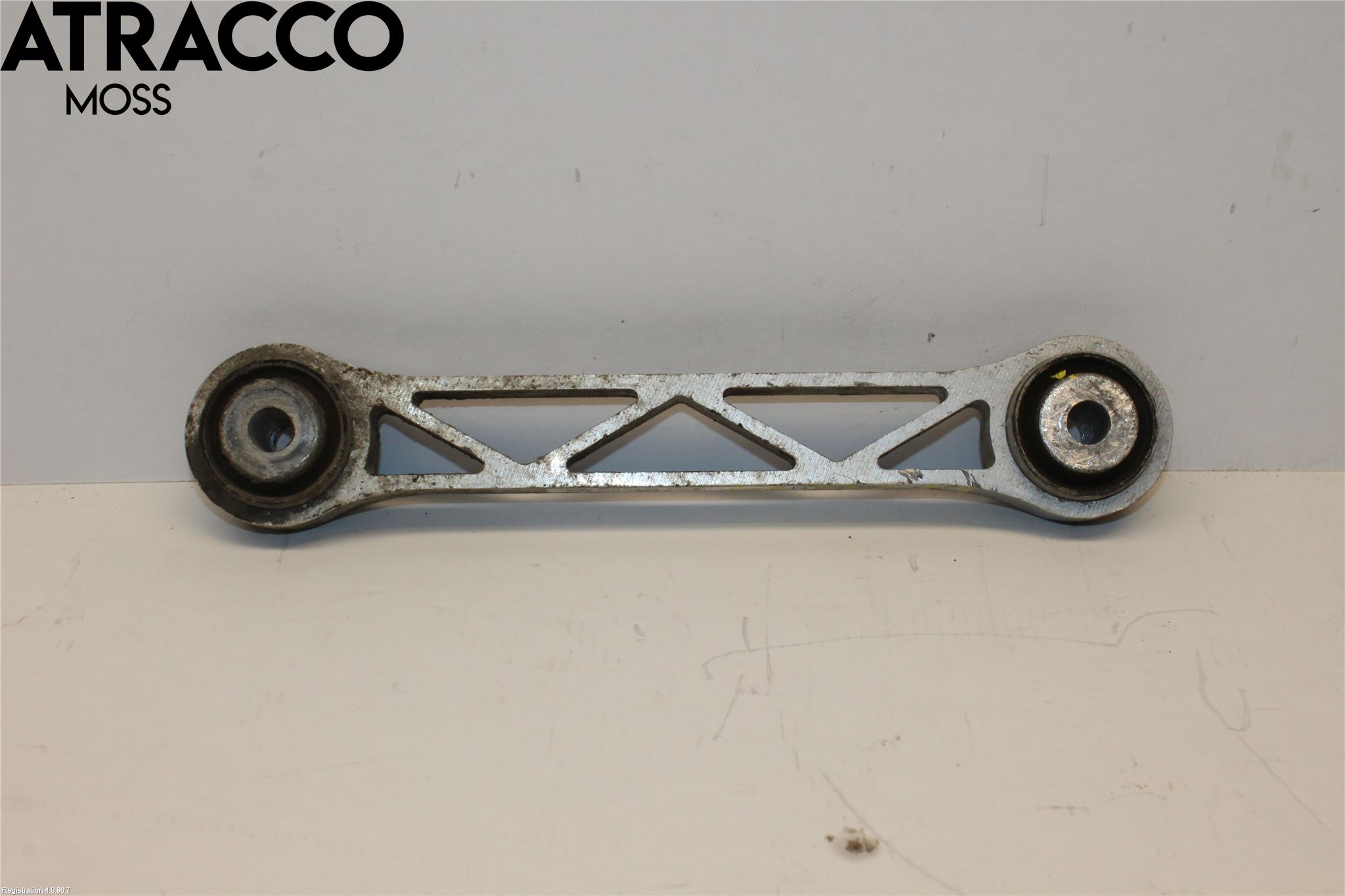 Tesla MODEL S 13- Bærearm Bak Høyre Øvre