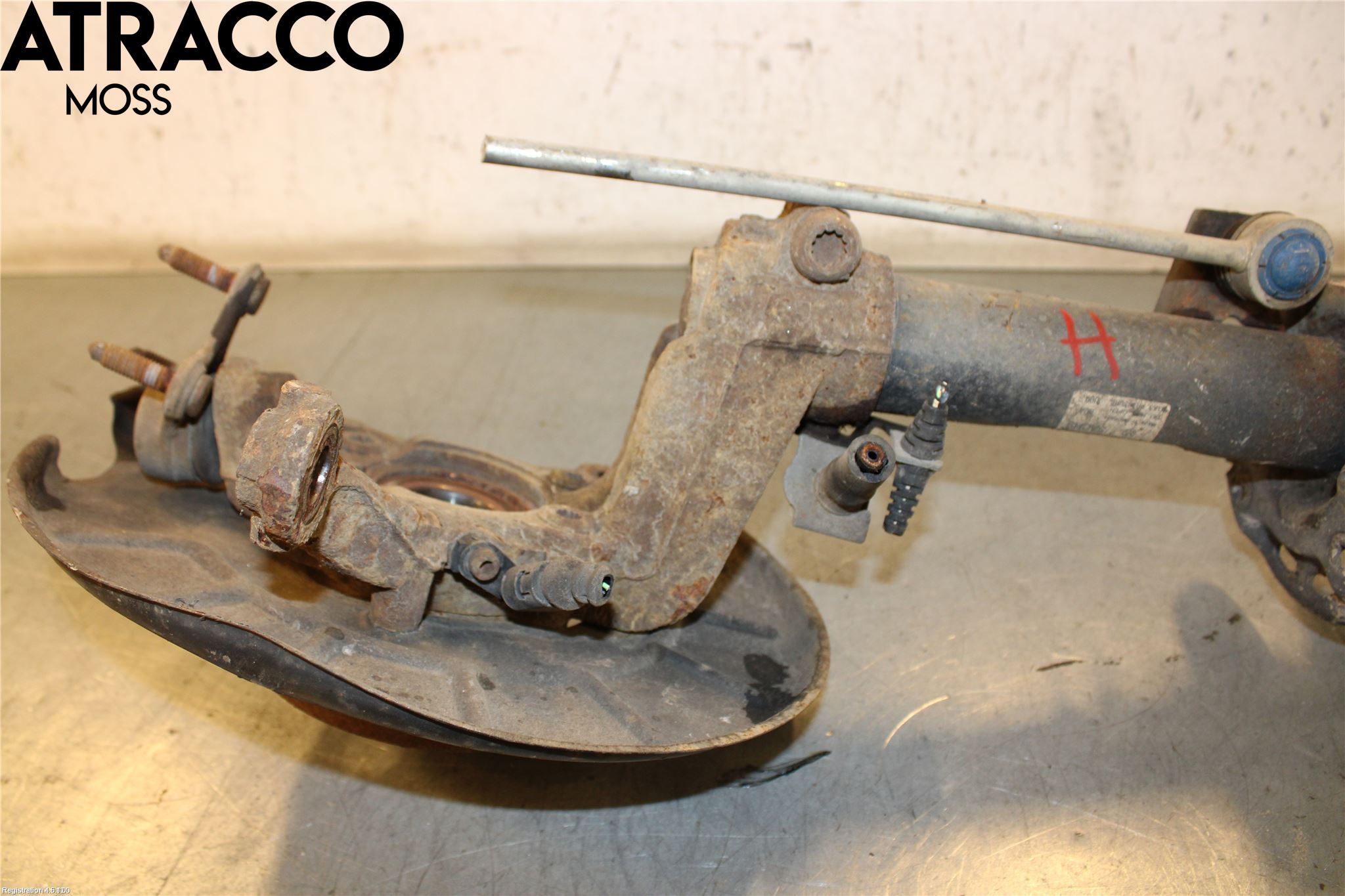 Skoda SUPERB 09-15 Spindel Hf