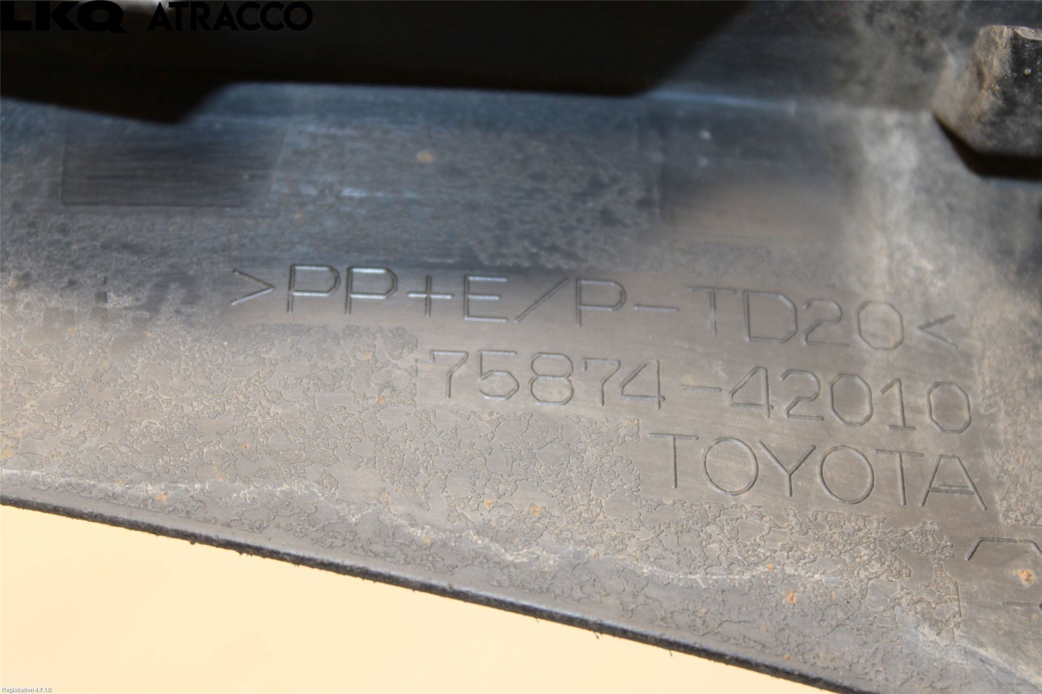 Toyota RAV4 19- Hjulbuelist