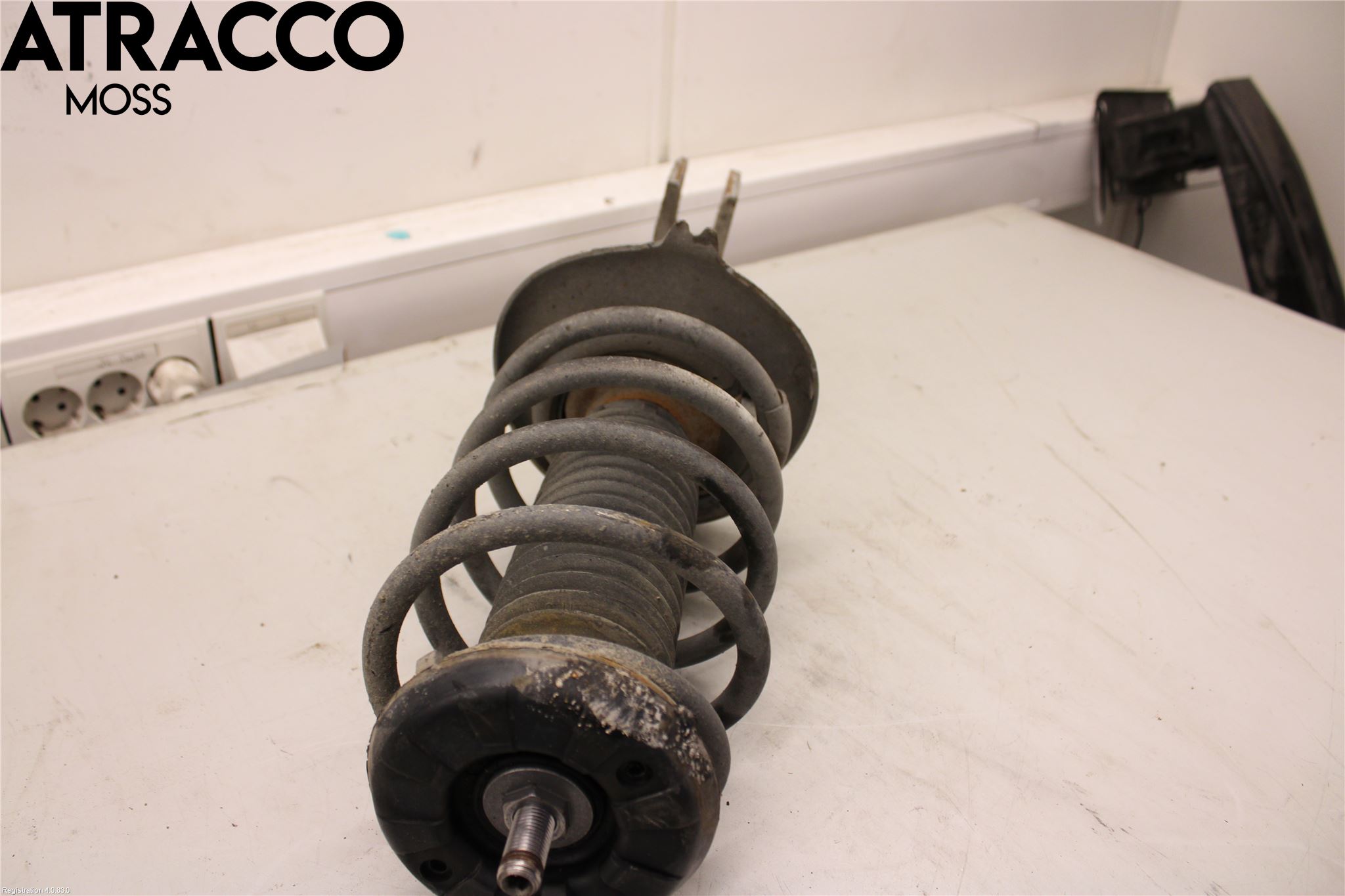 Peugeot 3008 09-16 Fjærbein Foran Høyre