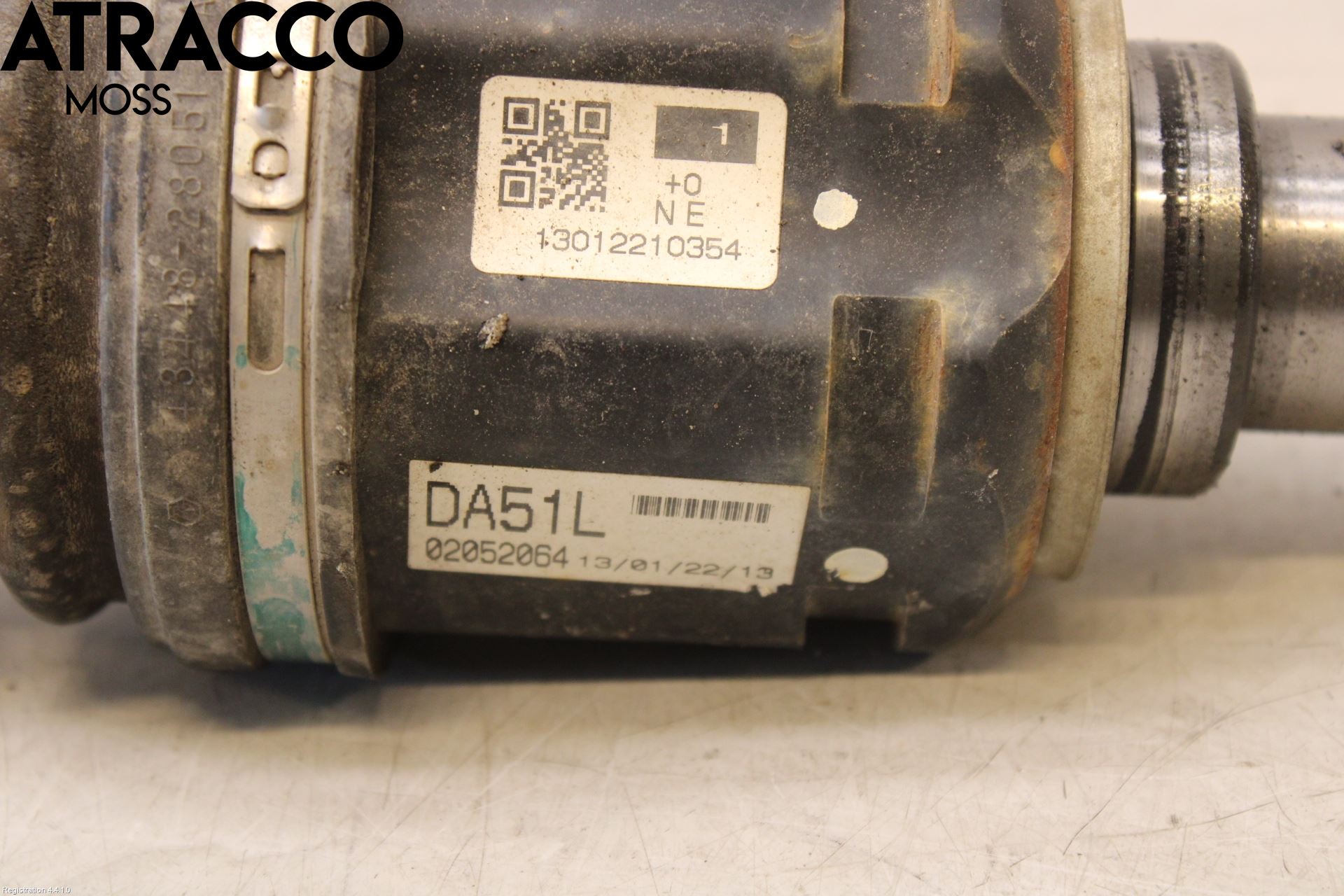 Toyota RAV4 13-18 Drivaksel Foran Kompl Venstre