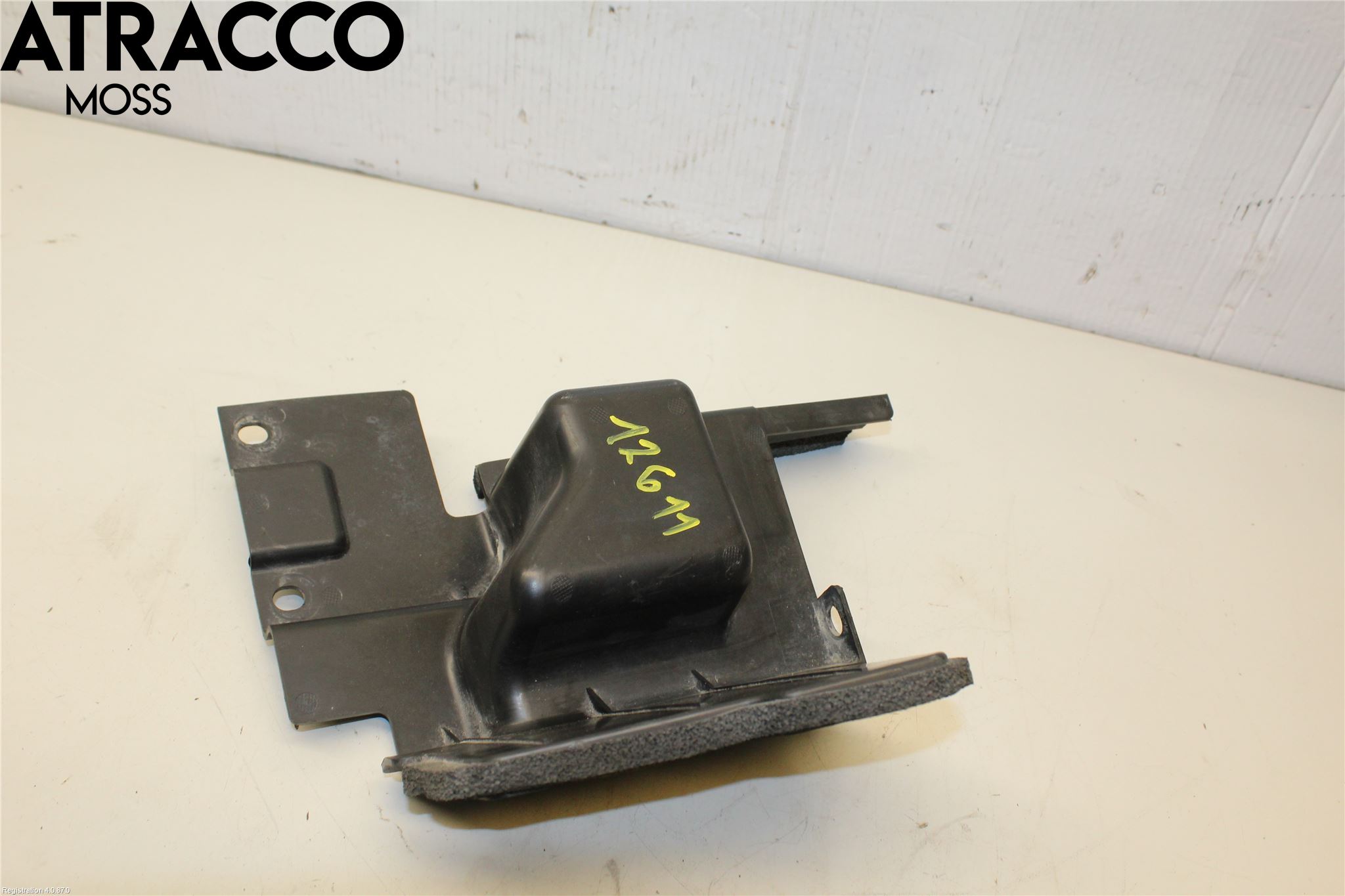 Nissan QASHQAI+2  10-14 Luftstyring Front