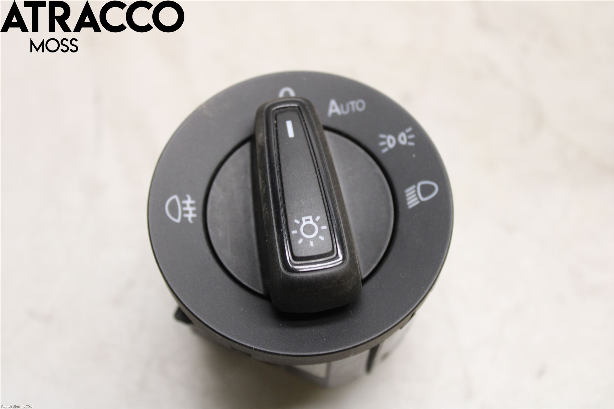 Volkswagen VW POLO VI 18->> Bryter Hovedlys