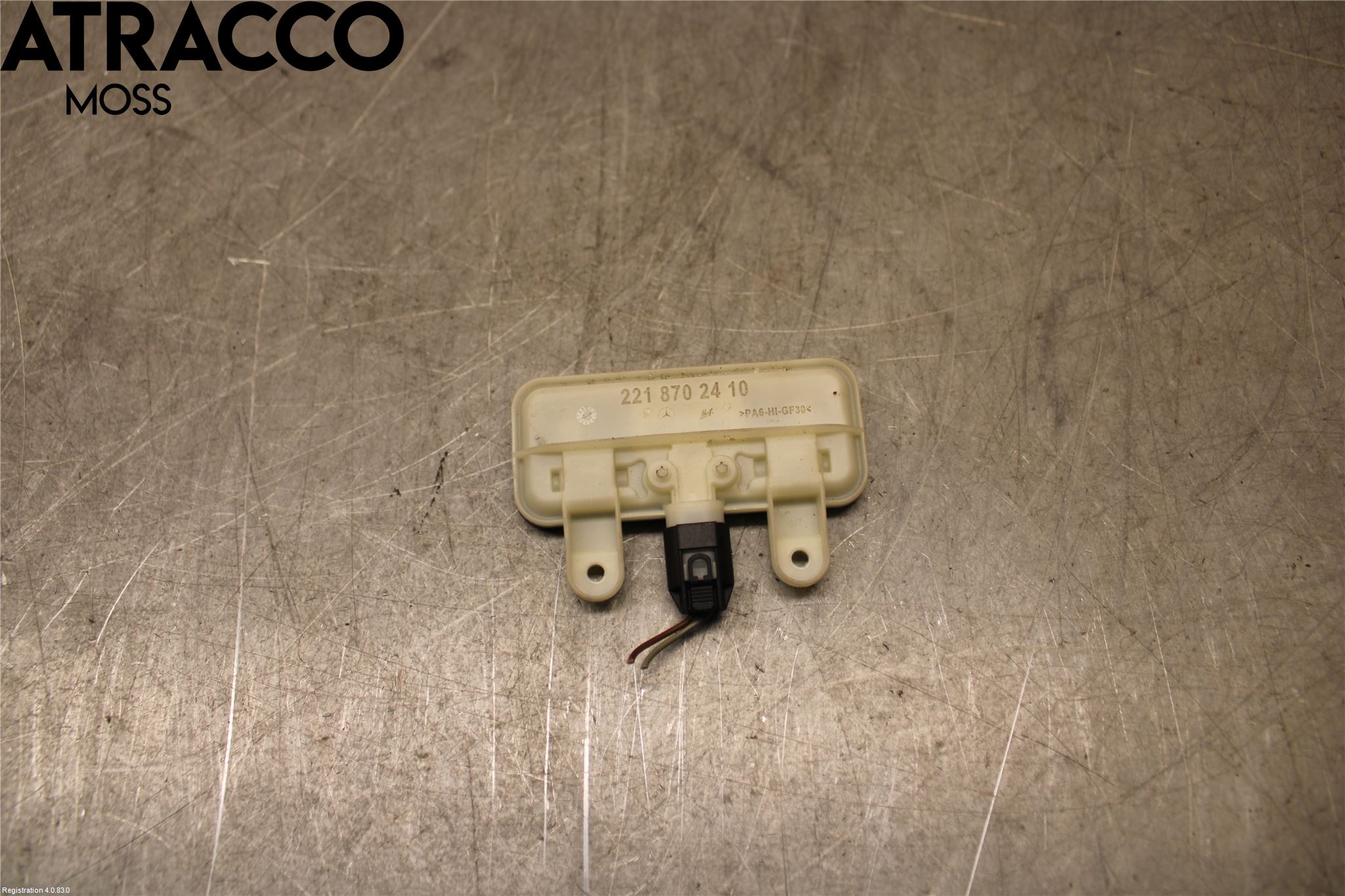 Mercedes-Benz MB E-KLASS (W212) 09-16 Bakluke Handtak Ytre