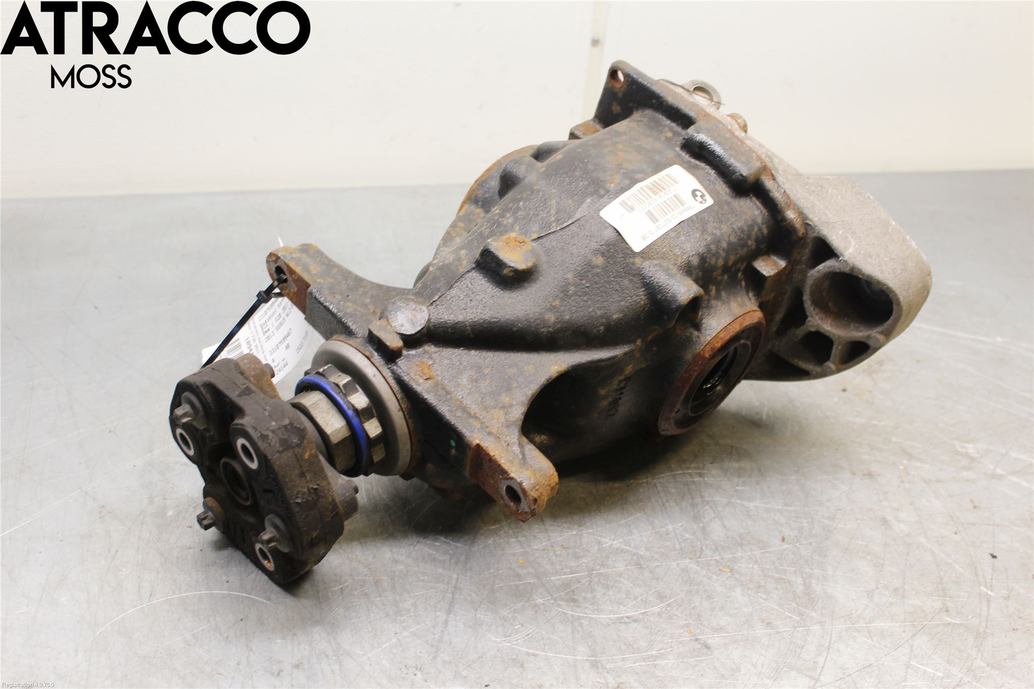 BMW 1 F20/F21 11-19 Bakaksel Kardang Bak -Diff