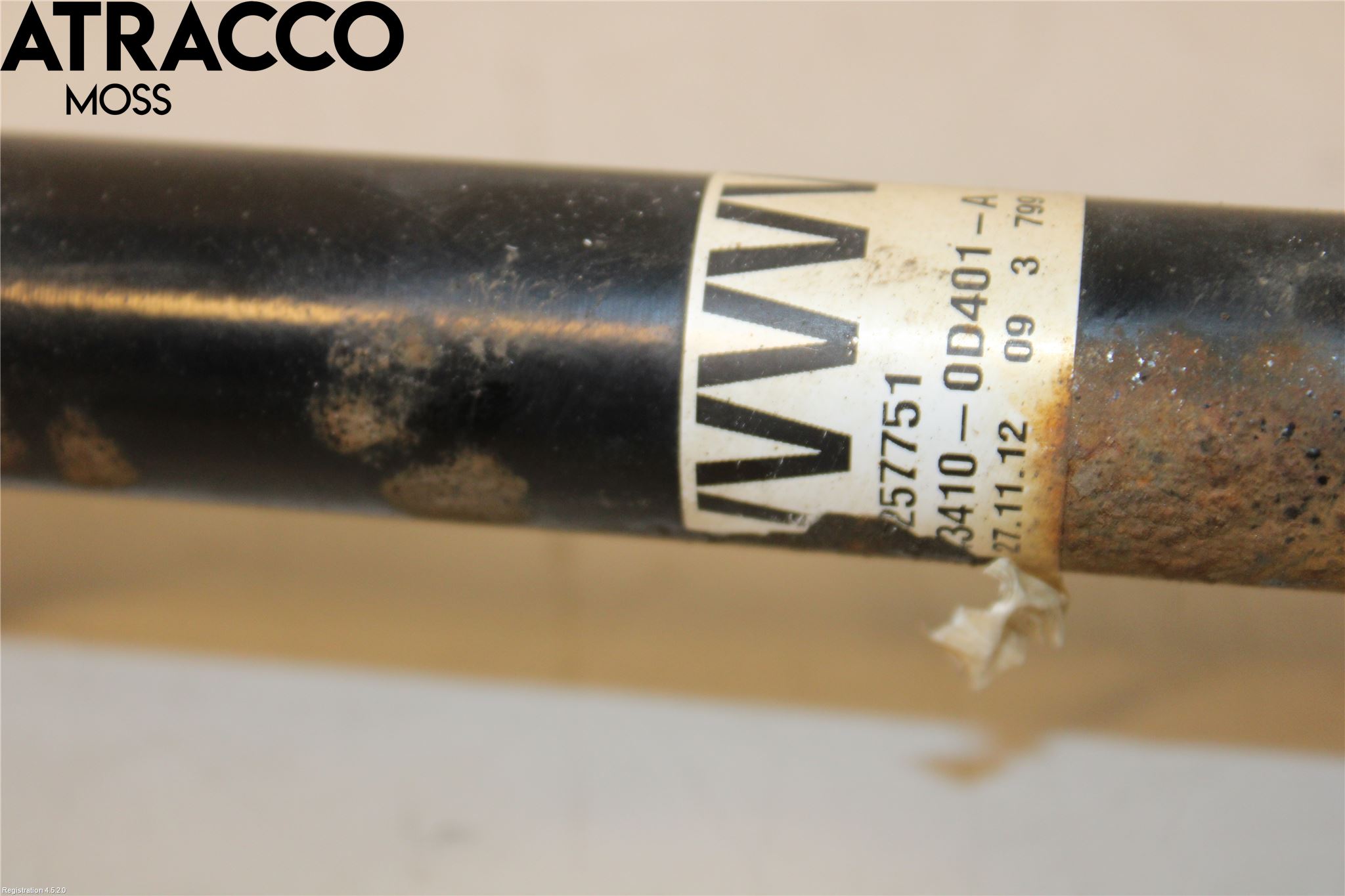 Toyota YARIS XP130 12-14 Drivaksel Foran Kompl Høyre