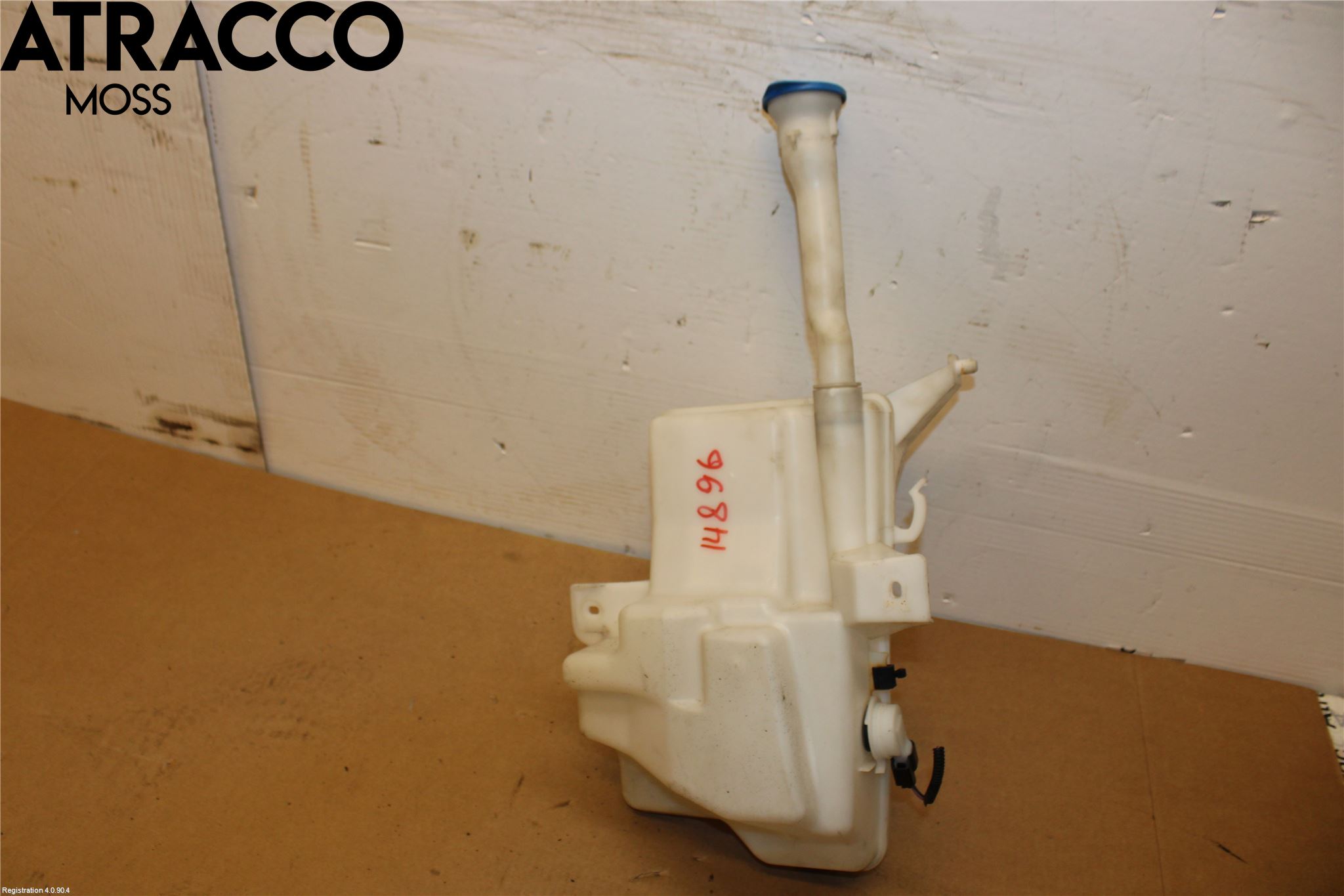 Volvo V40 12-19 Spylerbeholder Frontrute-Lykte