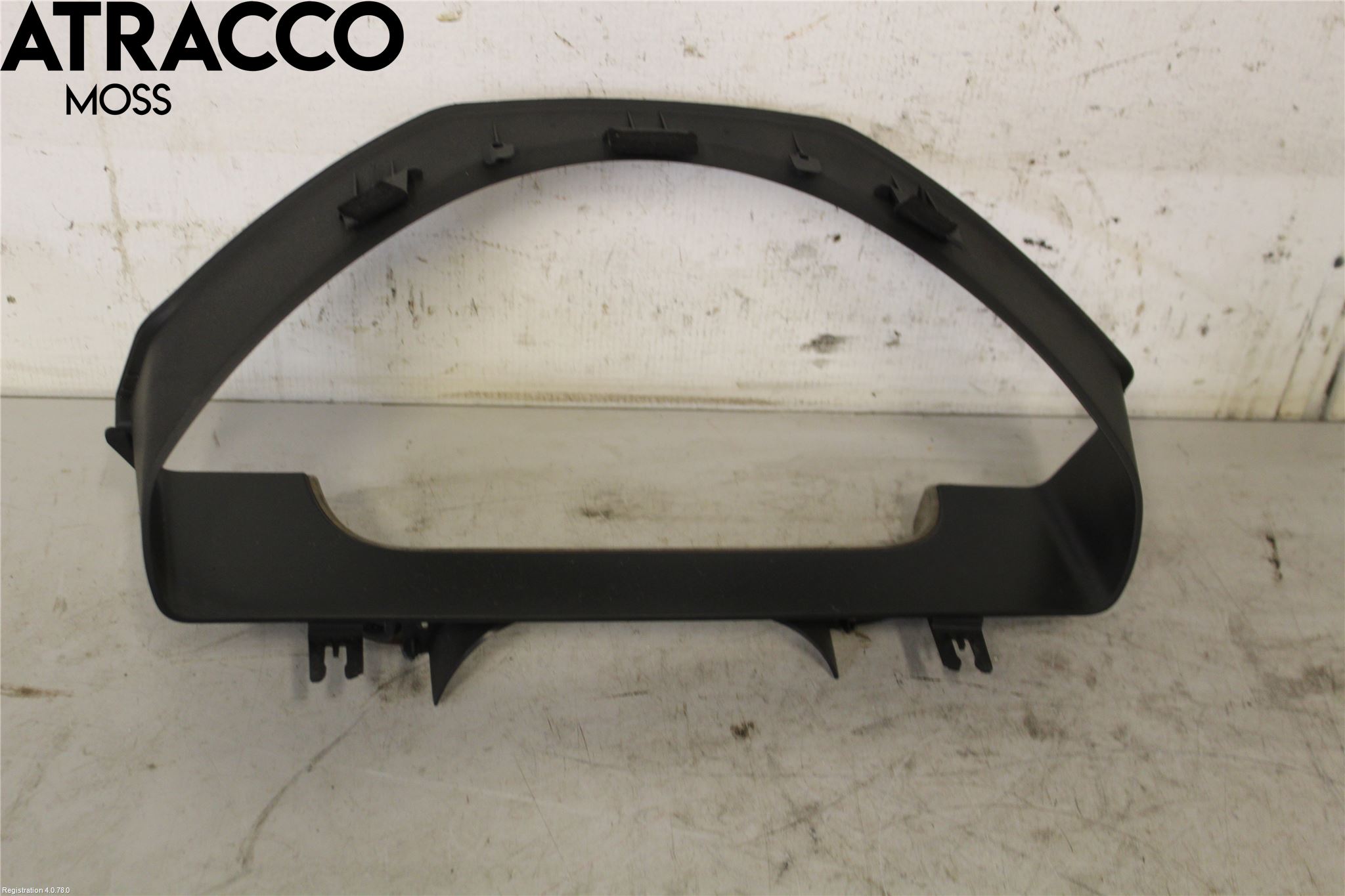 Mercedes-Benz MB E-KLASS (W212) 09-16 Instrument Ramme