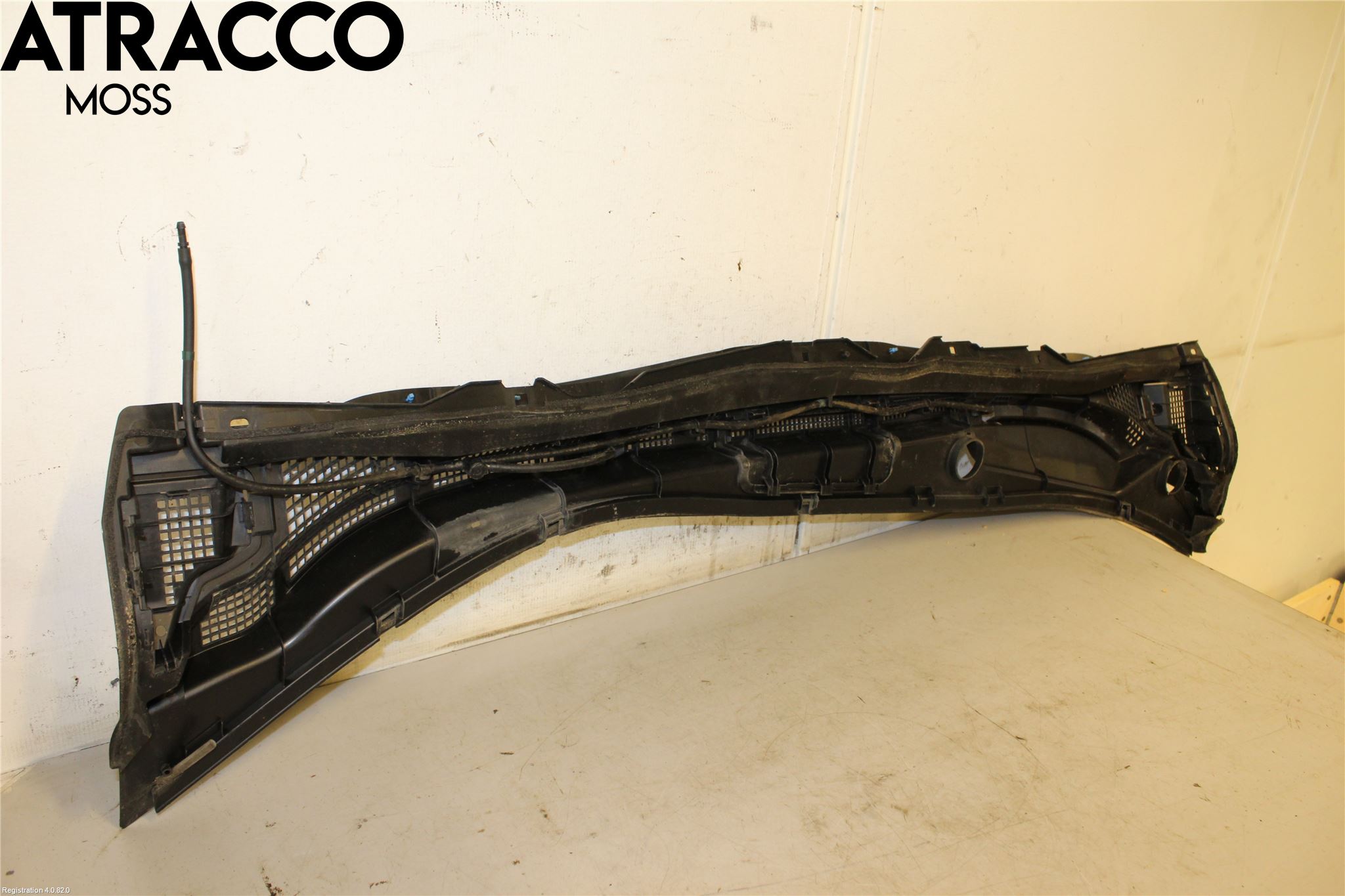 Nissan LEAF 11-17 Visker Deksel-Grill-Under Frr