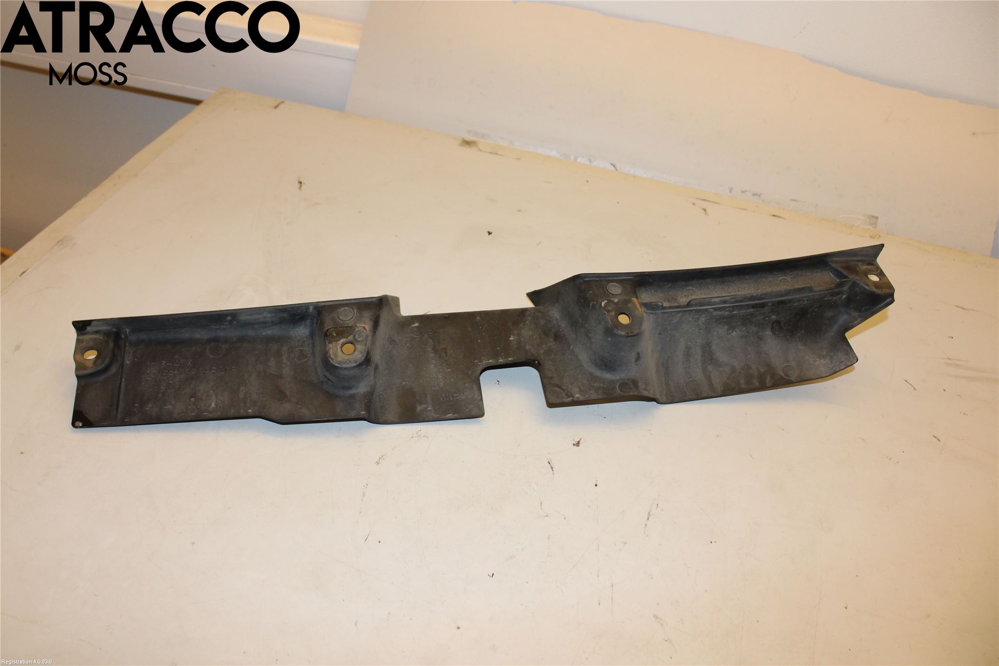 Mitsubishi OUTLANDER 07-12 Frontlykt Holder-Feste