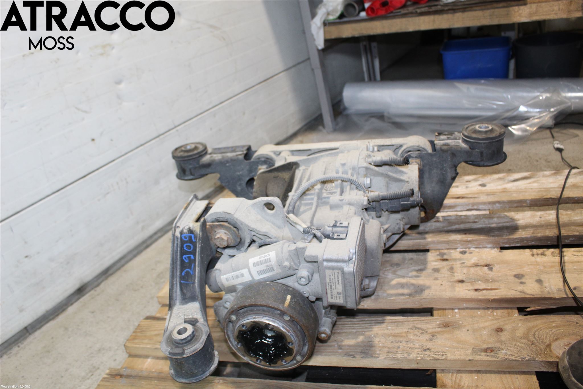 Volkswagen VW TRANSP/CARAVELLE (T5) 04-15 Bakaksel Kardang Bak -Diff