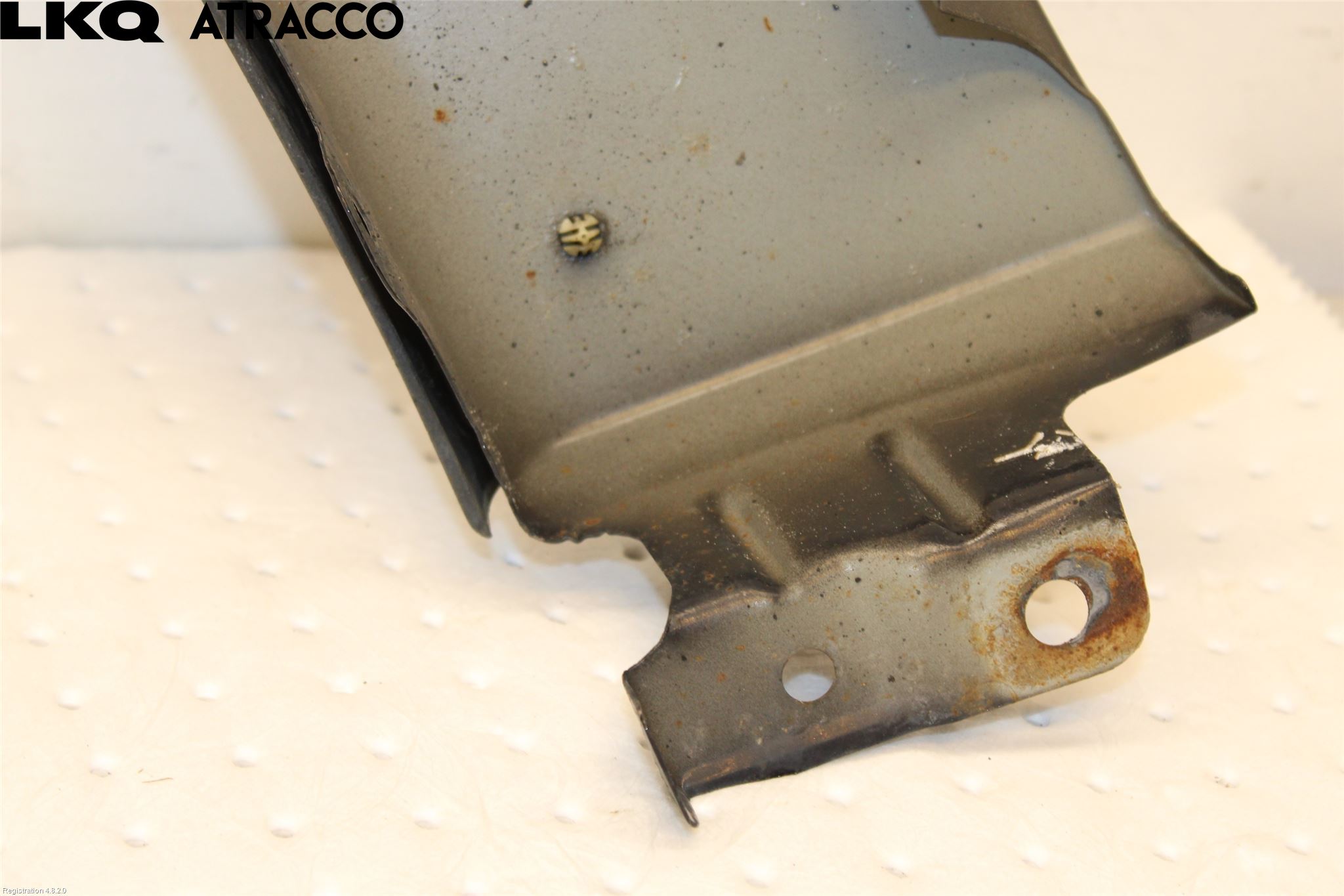 Mitsubishi OUTLANDER 13-21 Skjerm Foran Høyre