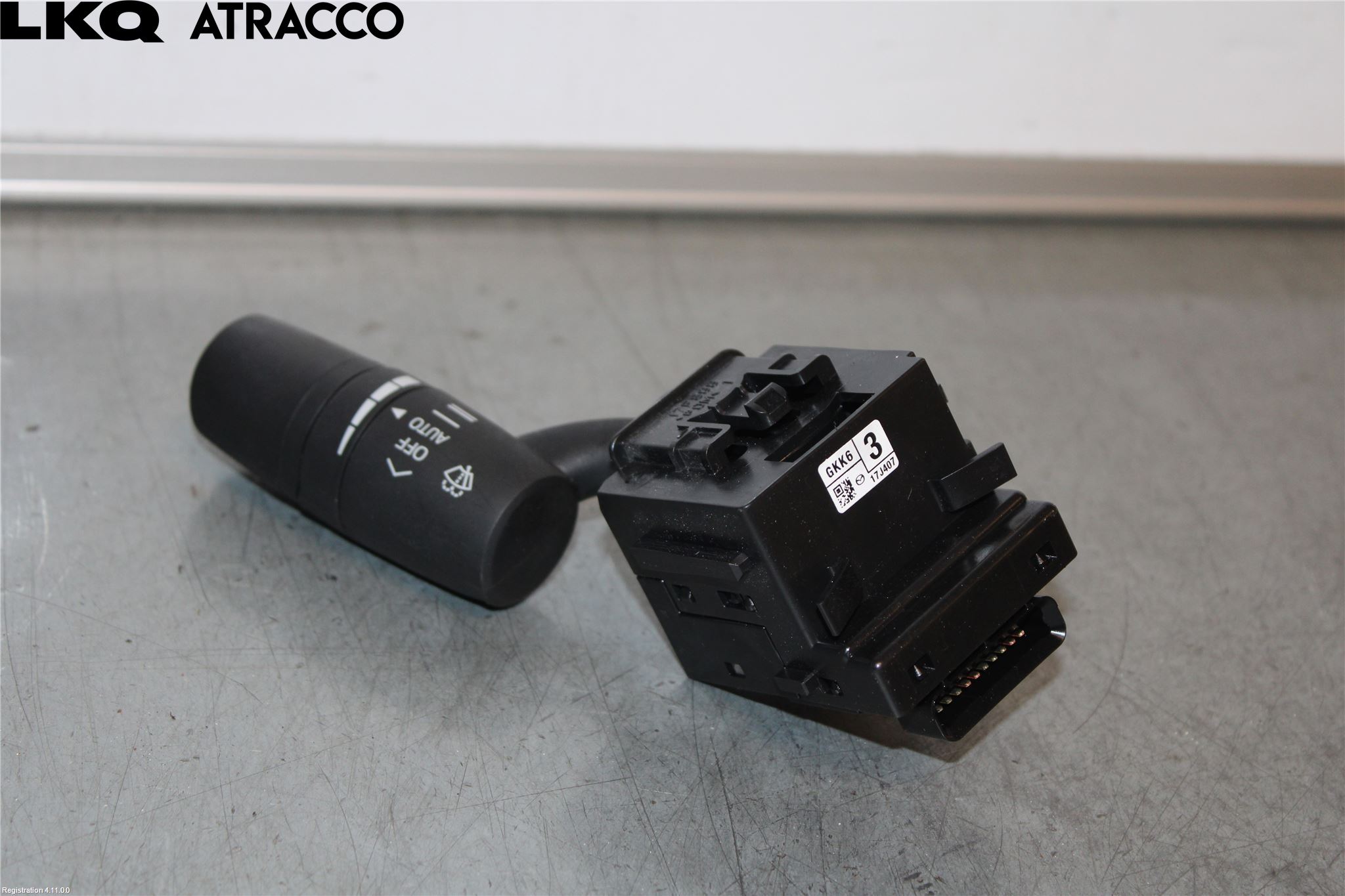 Mazda 3 III 14-19 Bryter Ratt Visker - Spyler