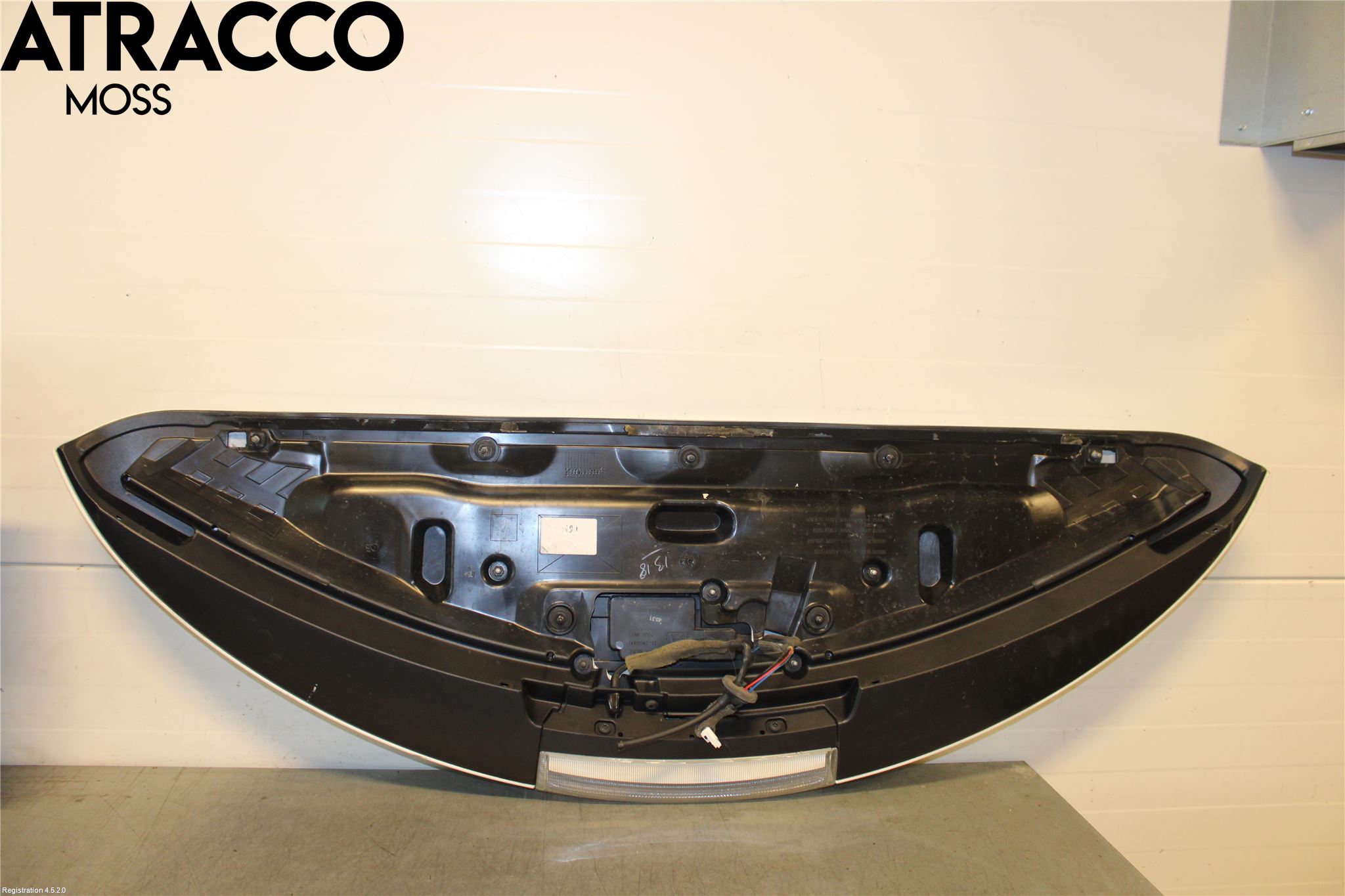 Nissan LEAF 11-17 Spoiler Bakluke