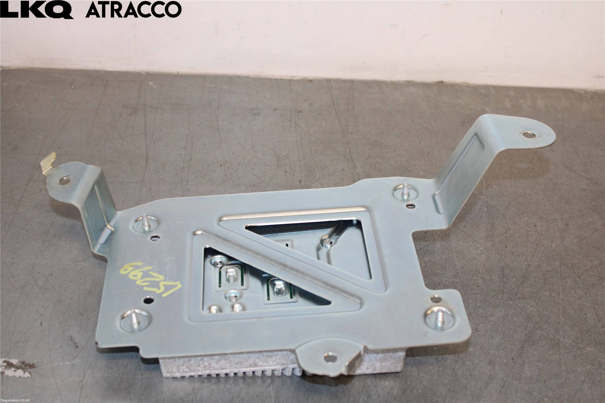 Ford MUSTANG Mach-E 21- Stereo Forsterker