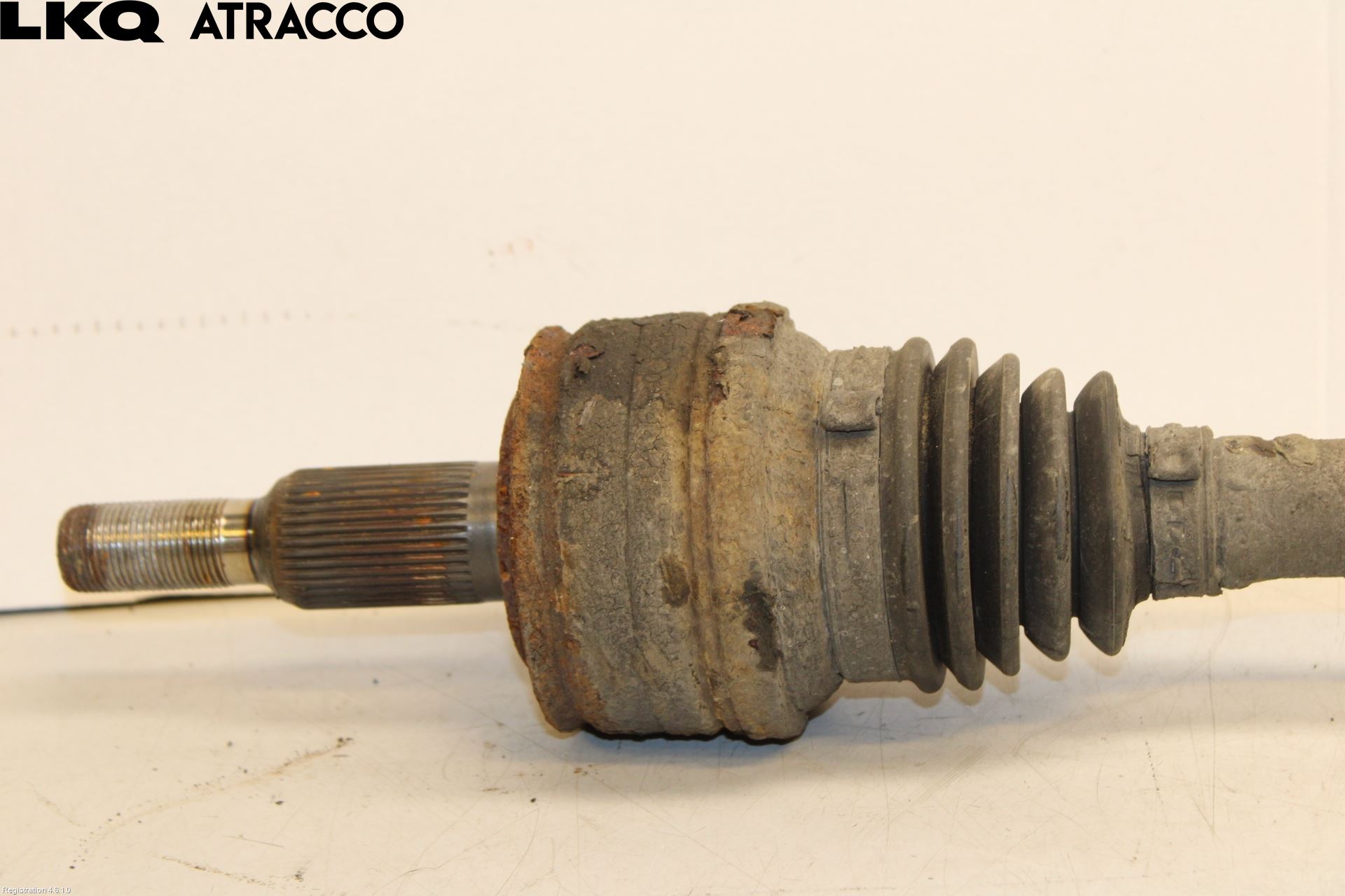 Volkswagen VW TRANSP/CARAVELLE (T6) 16-22 Drivaksel Bak Kompl Venstre