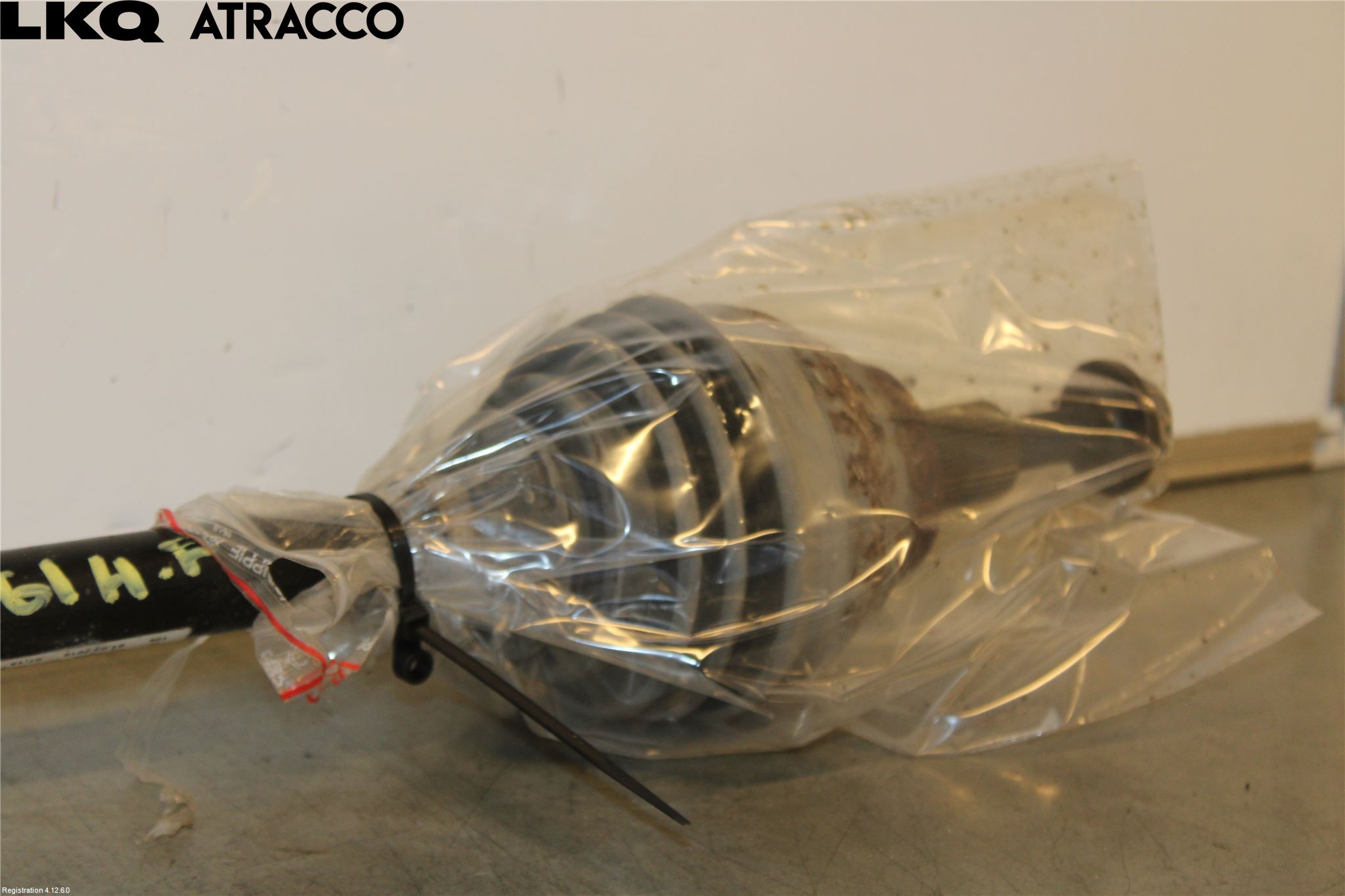 Volkswagen VW TIGUAN 07-16 Drivaksel Foran Kompl Høyre