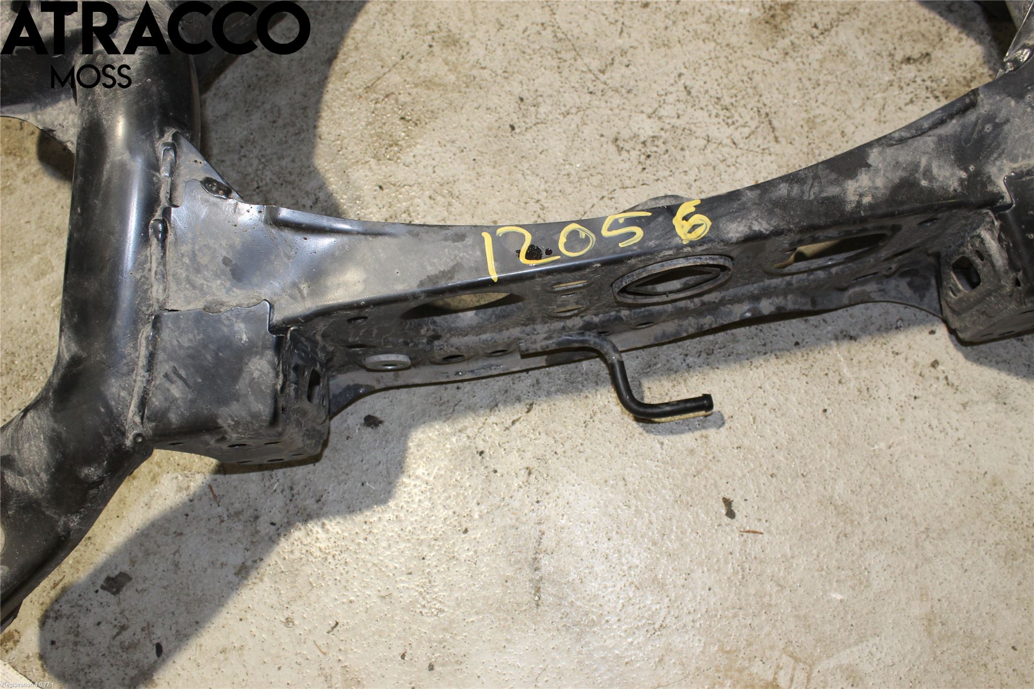 Toyota RAV4 19- Bakaksel Feste Travers-Ramme