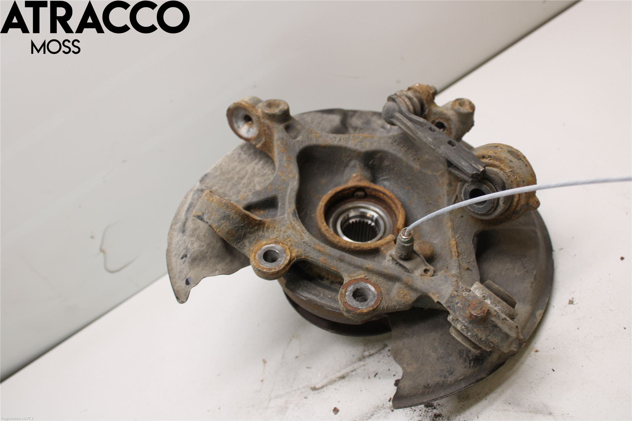 BMW 1 F20/F21 11-19 Spindel Hb