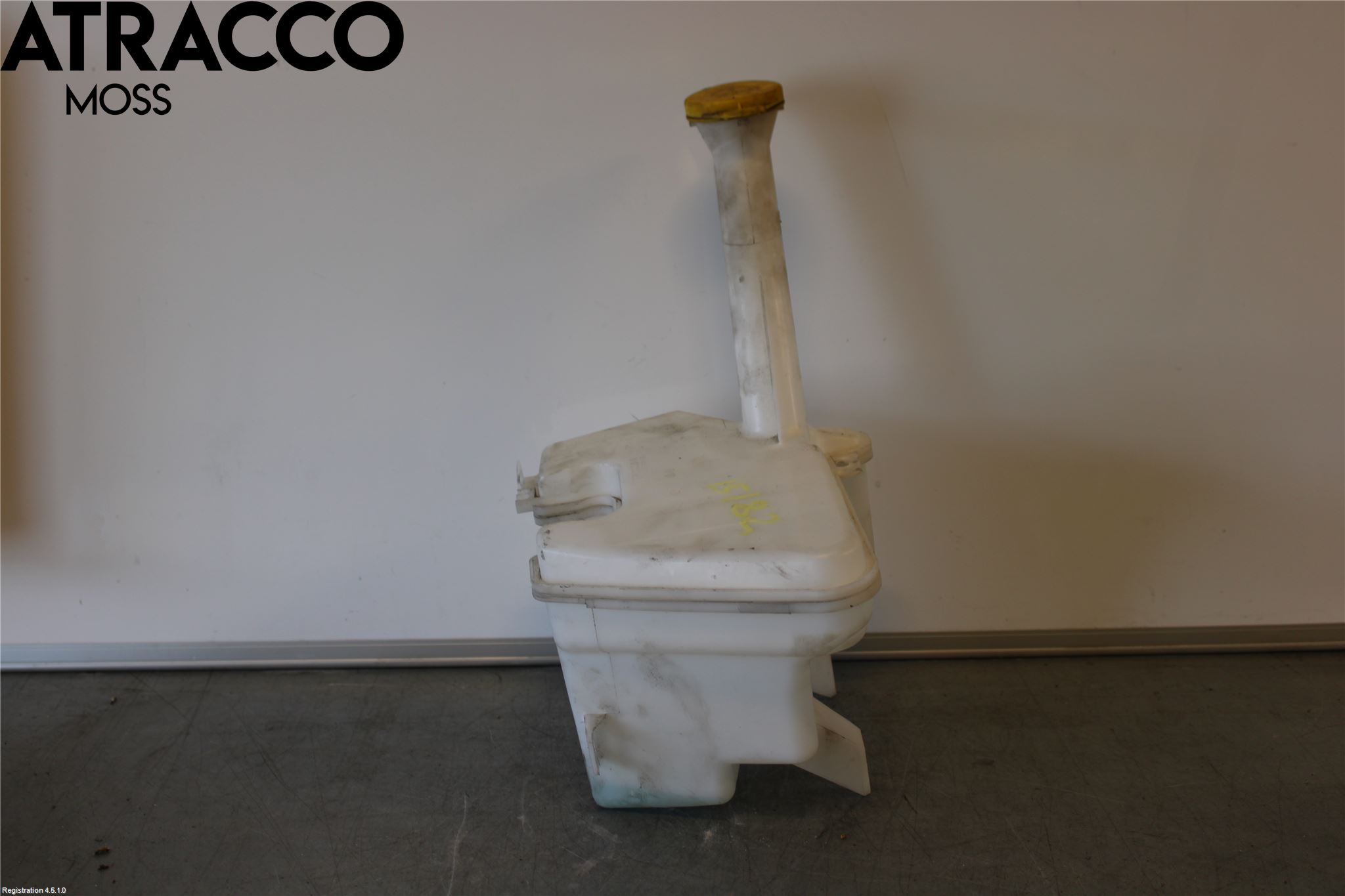 Toyota YARIS XP130 12-14 Spylerbeholder Frontrute