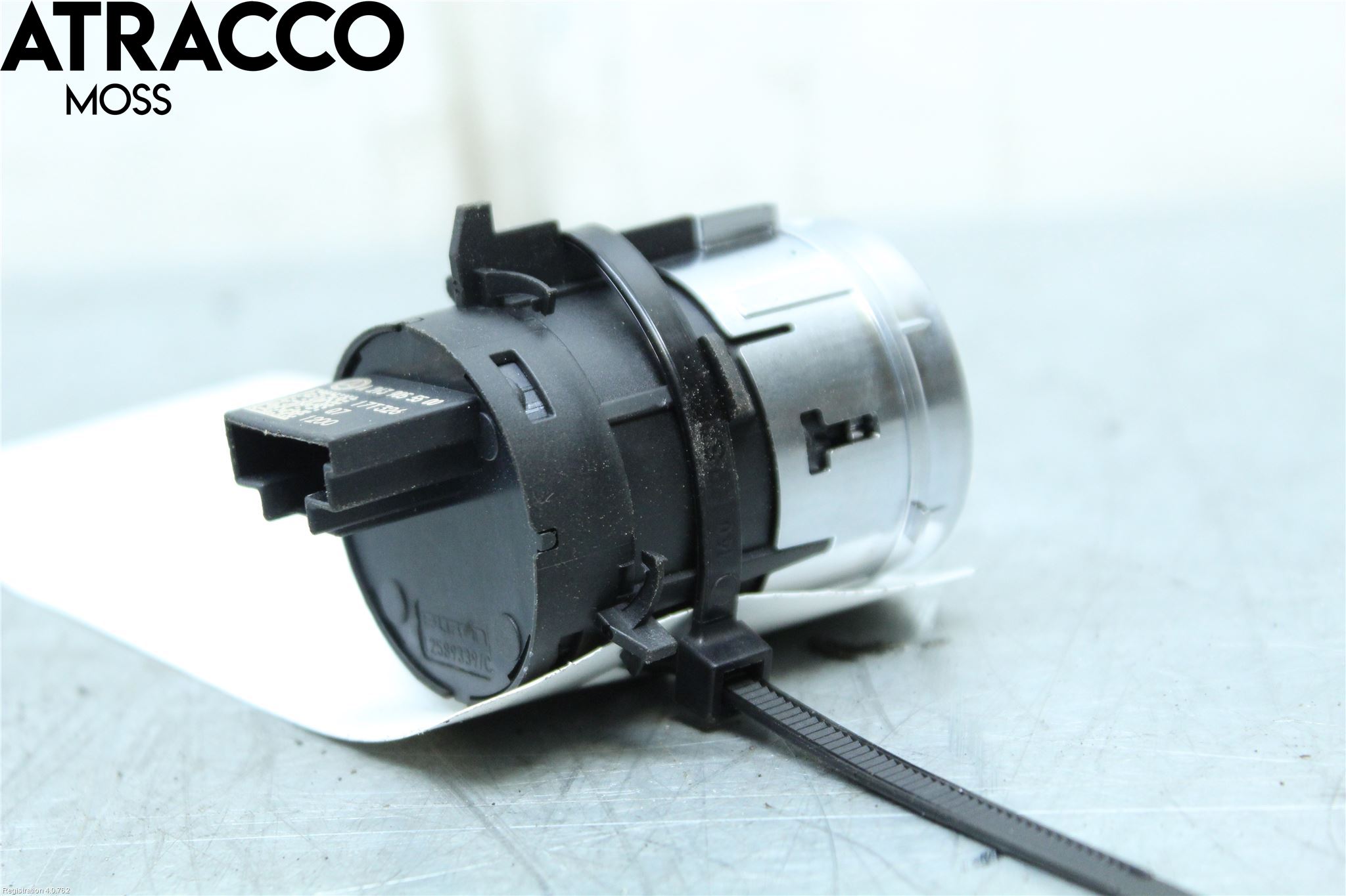 Mercedes-Benz MB E-KLASS (W213) 16-23 Startknapp Personbil