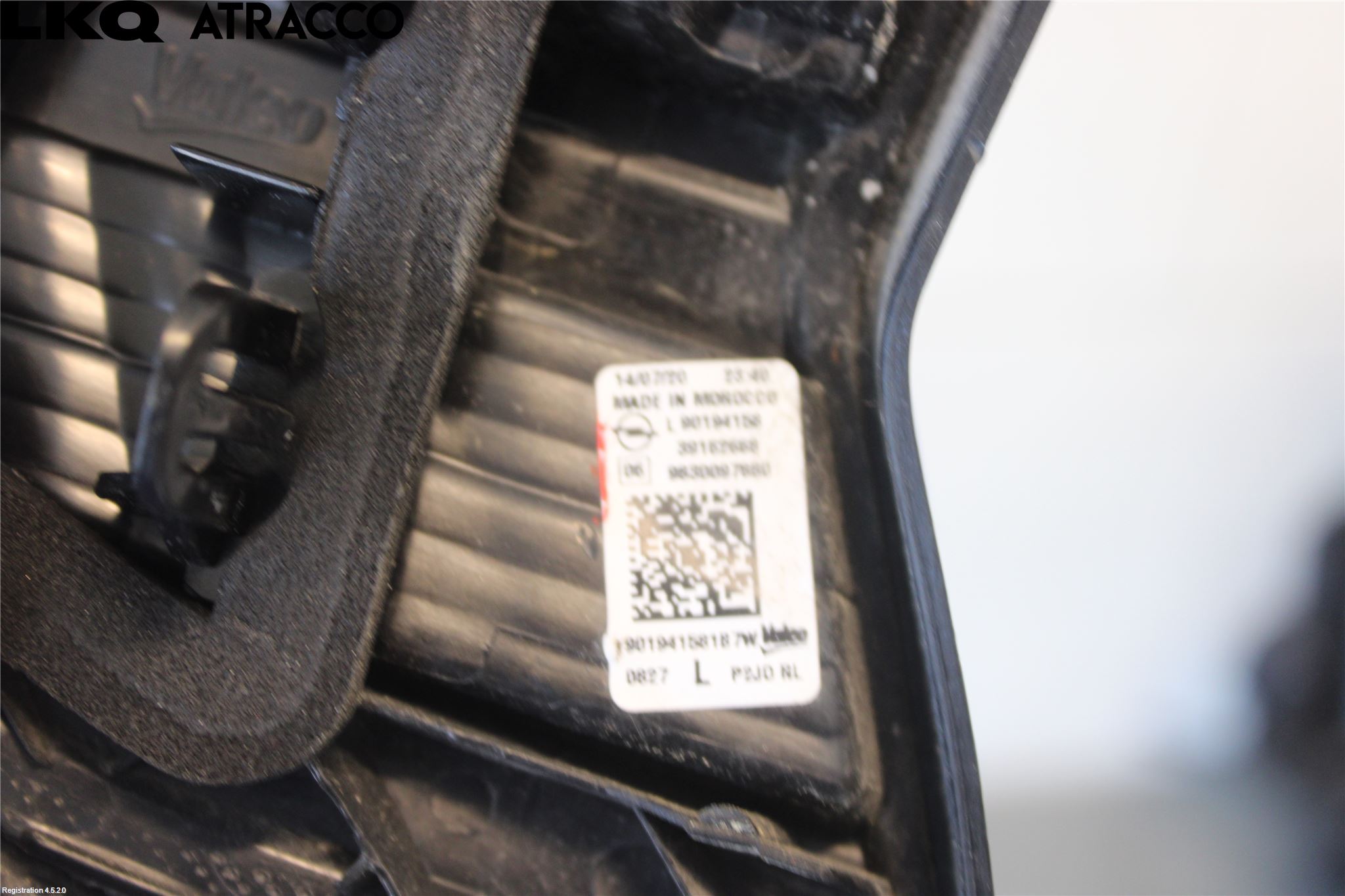 Opel CORSA F, CORSA-E 20- Baklykt Venstre  På Luke(Indre