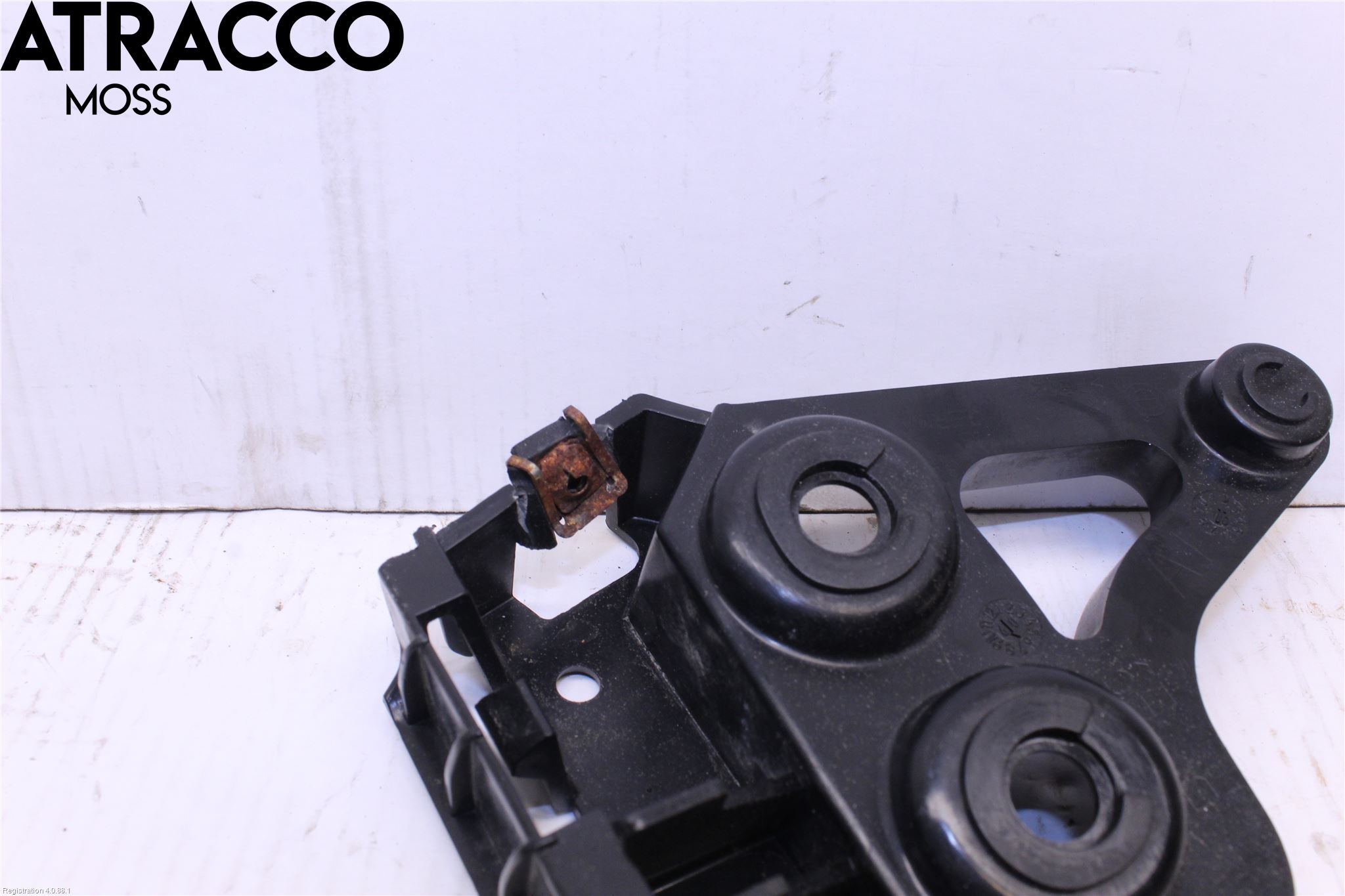 BMW 3 E90/91 SED/TOU 05-12 Bakaksel Feste