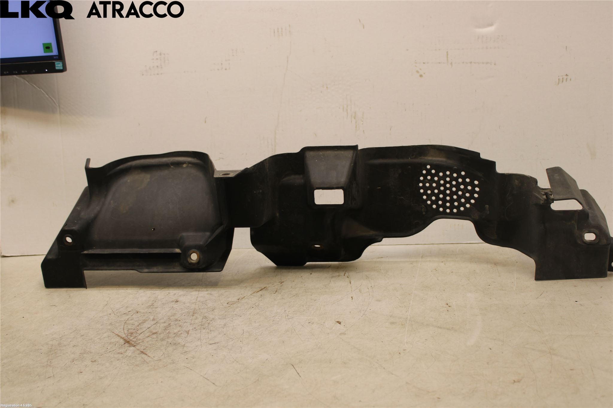 Mitsubishi ASX 10-22 Luftstyring Front