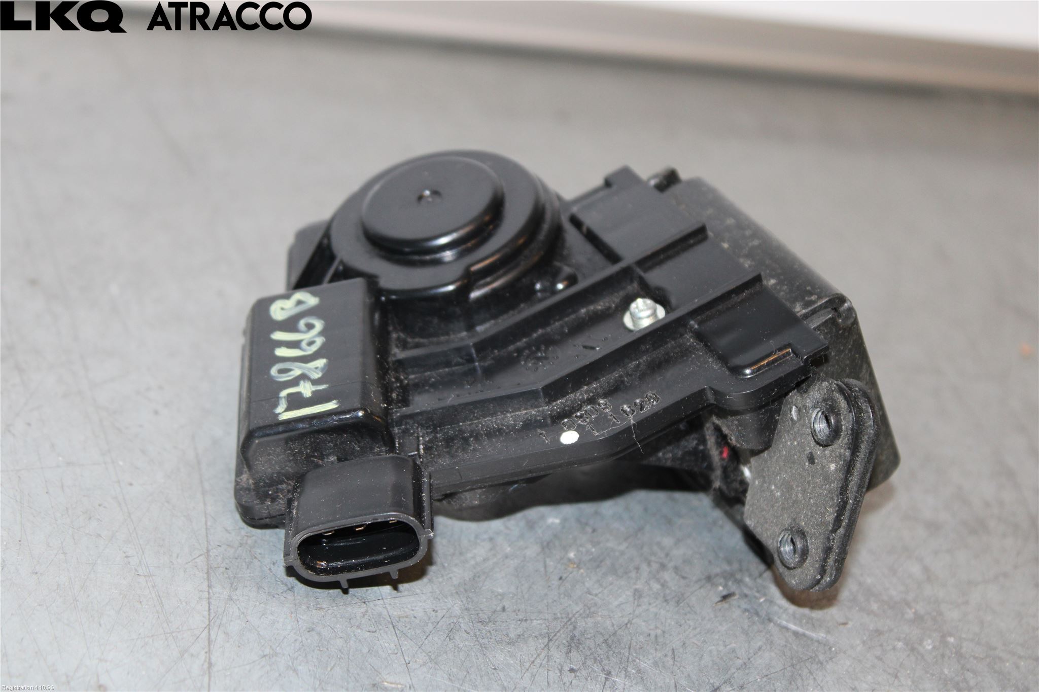 Toyota VERSO 09-18 Bakluke-Lokk Låsekasse