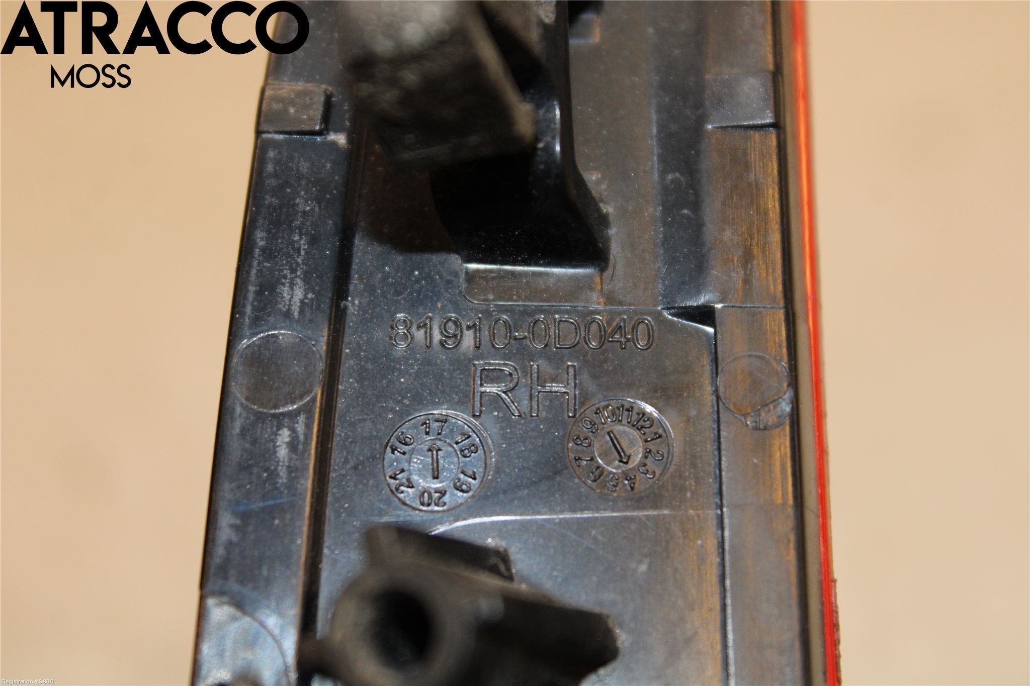 Toyota YARIS XP130 15-20 Refleks Bak