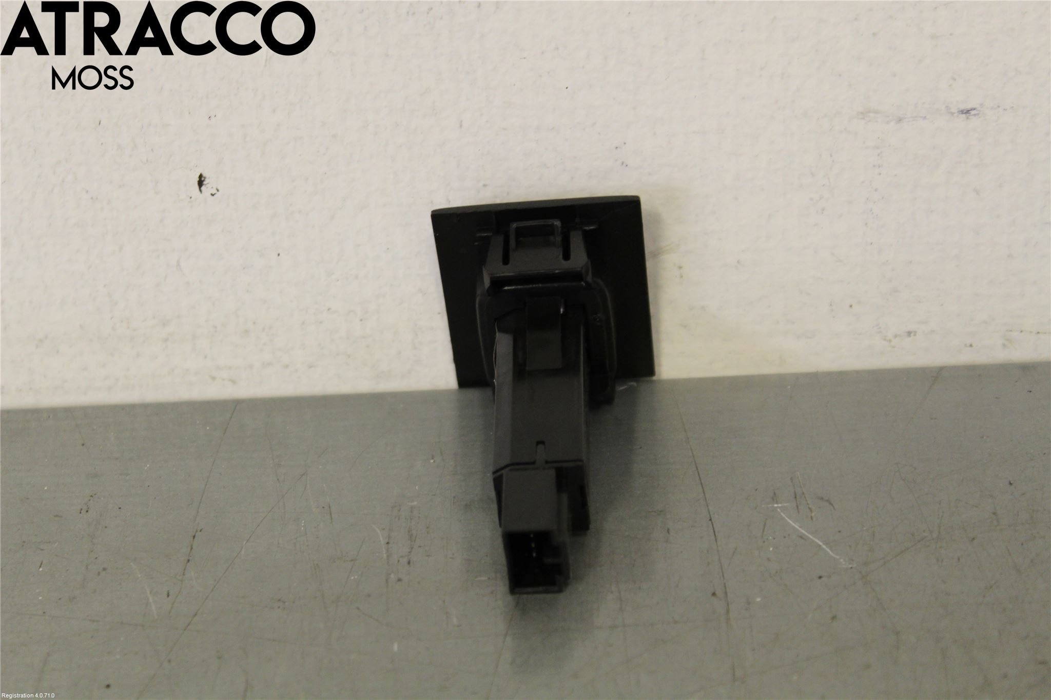 Volvo V70 14-16 Bryter Varsel (Nødblink)