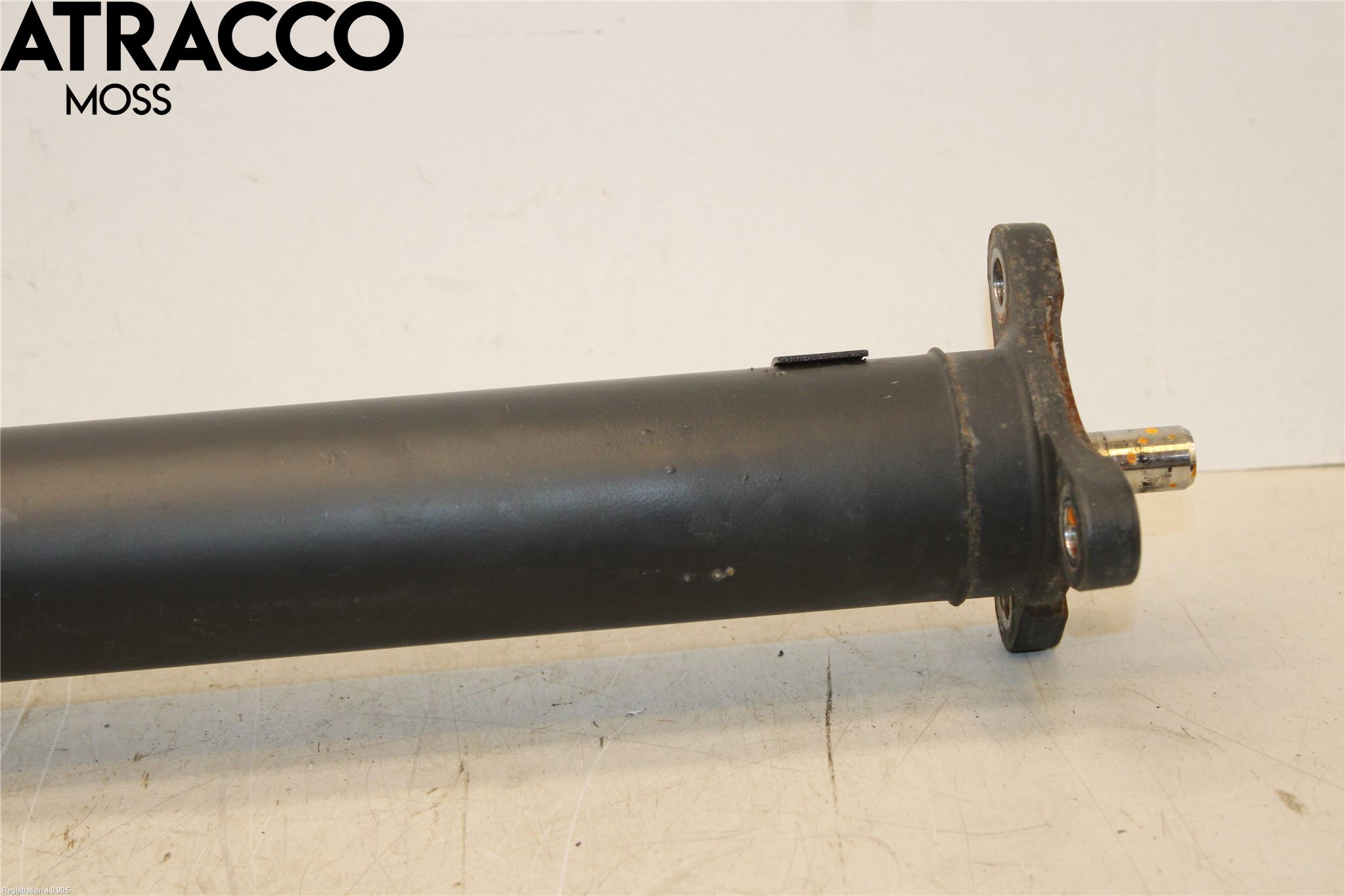 BMW 3 F30/F31/F80 12-19 Mellomaksel Kompl