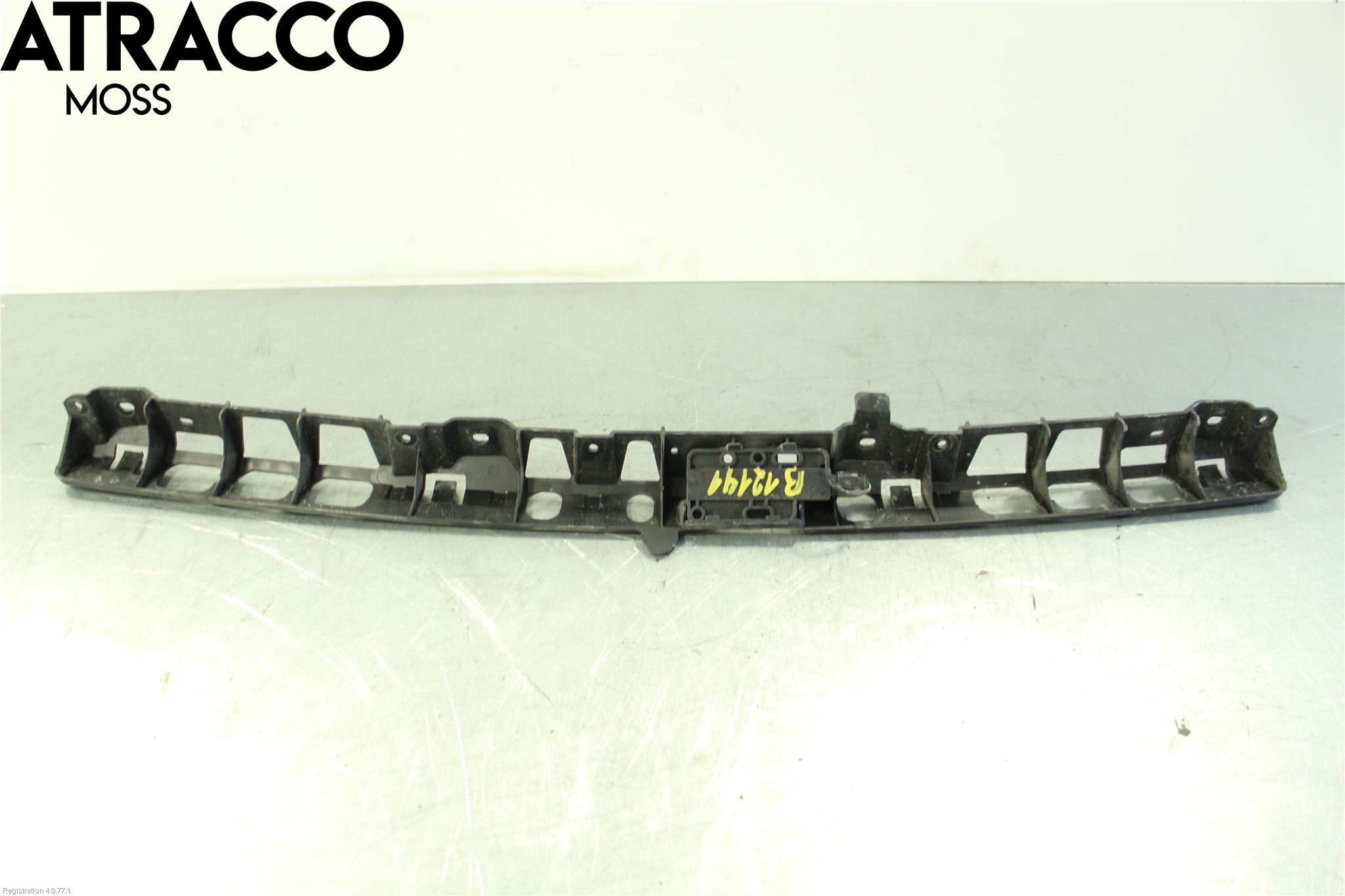 Porsche CAYENNE 03- Støtfanger Bak Feste