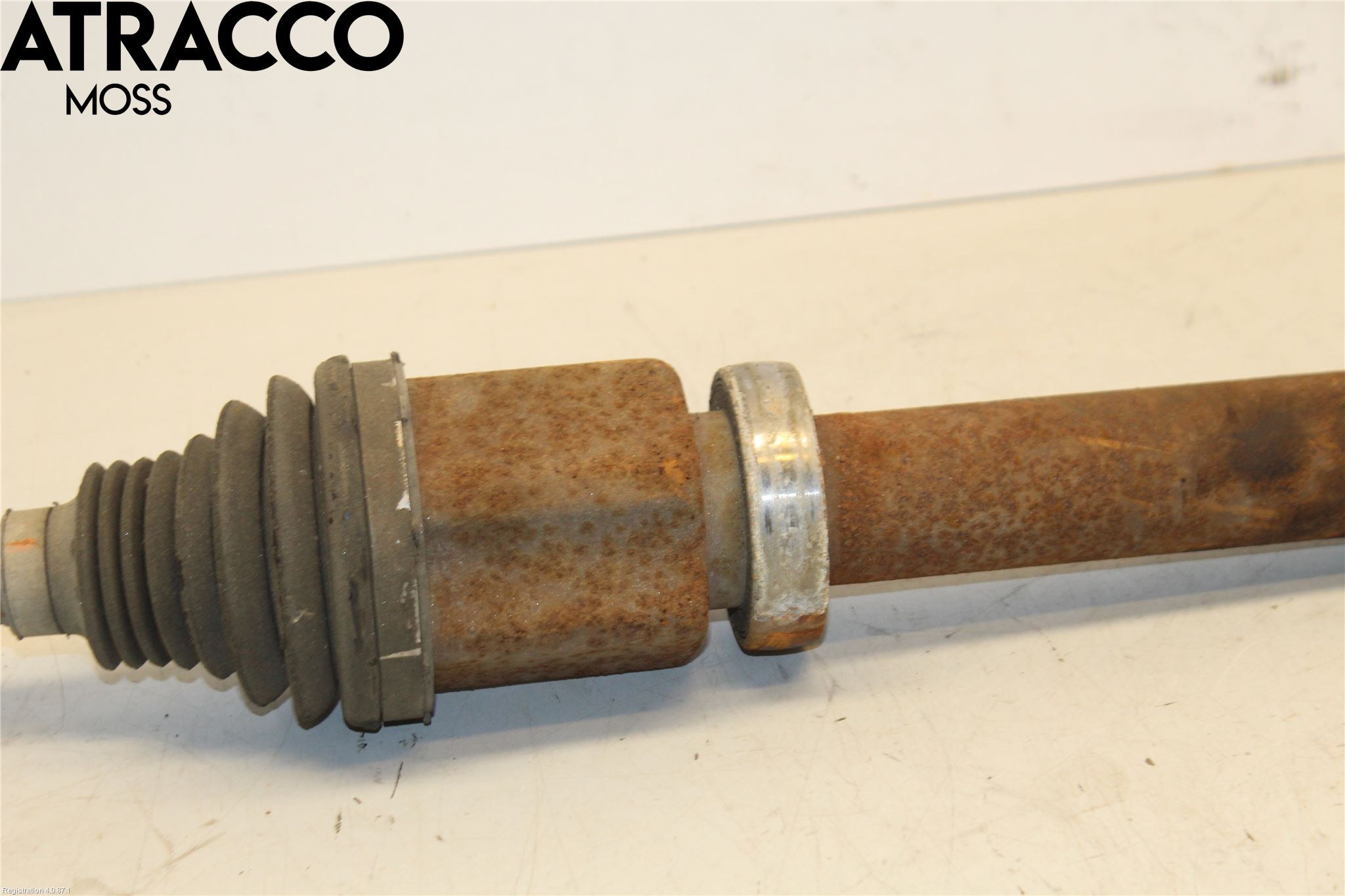 Volvo V40 12-19 Drivaksel Foran Kompl Høyre