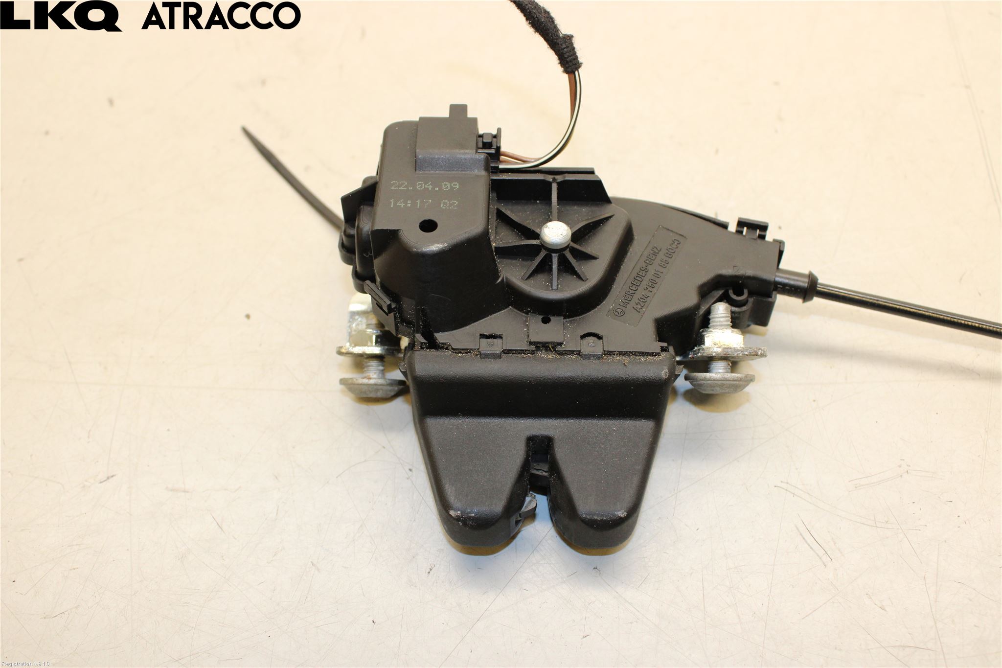 Mercedes-Benz MB E-KLASS (W212) 09-16 Bakluke-Lokk Låsekasse