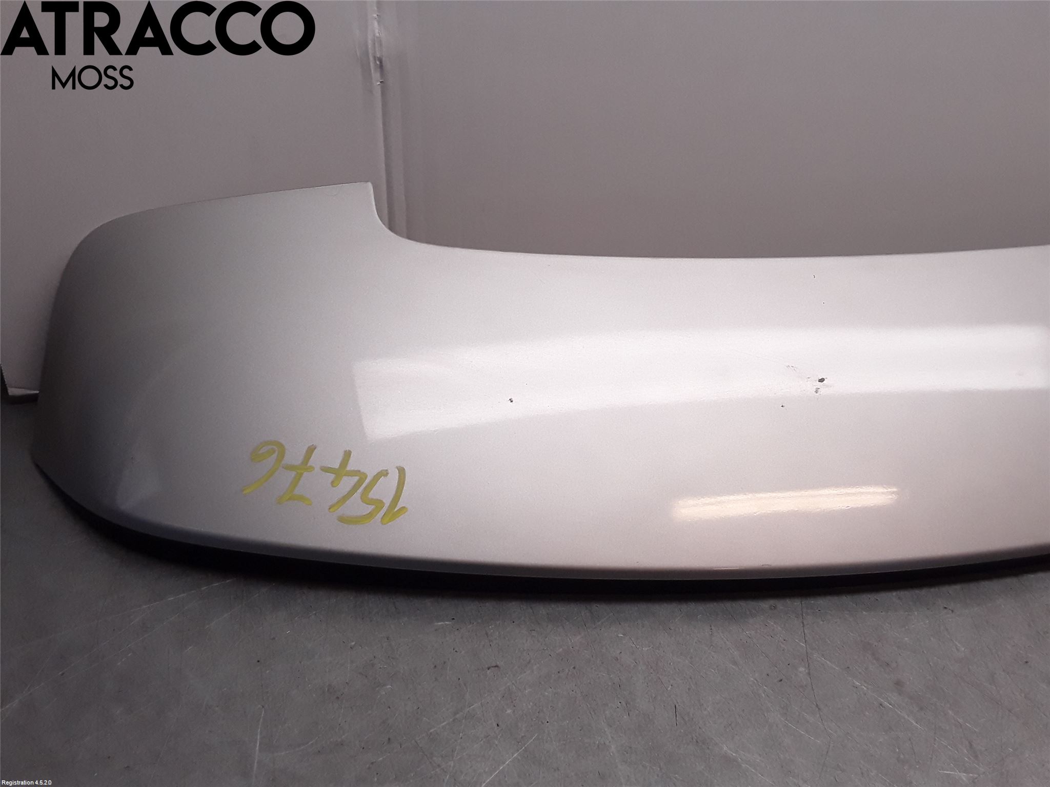 Toyota AVENSIS 09-15 Spoiler Bakluke