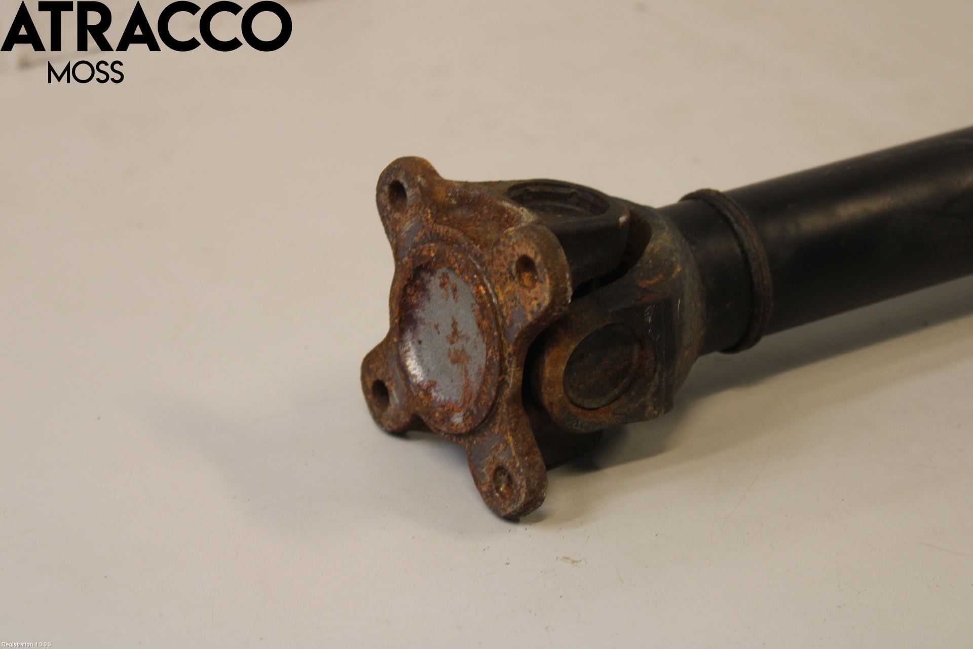 BMW 5 F10/F11/F18 09-17 Mellomaksel Fremre