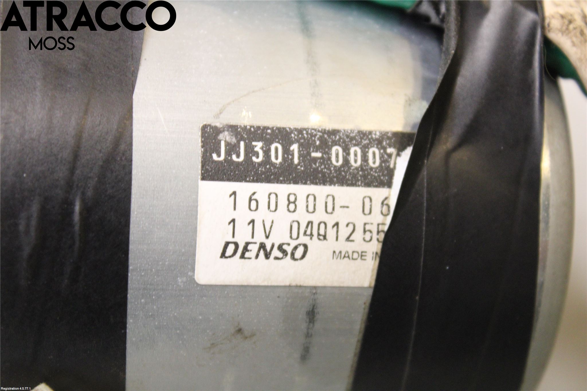 Toyota YARIS XP130 12-14 Rattakselaggregat Innebygd Servo