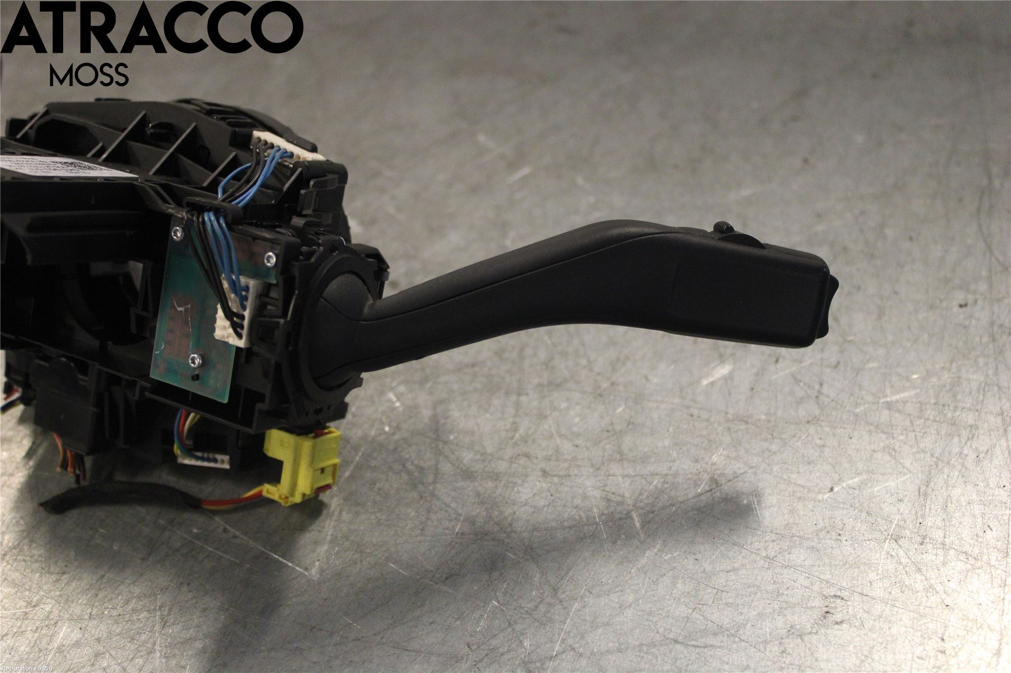 Volkswagen VW GOLF VI 09-13 Bryter Ratt Kombi H Og V