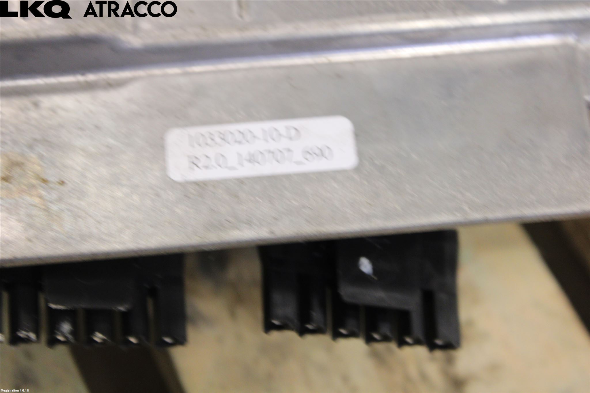 Tesla MODEL S 13- Inverter 12-)220V