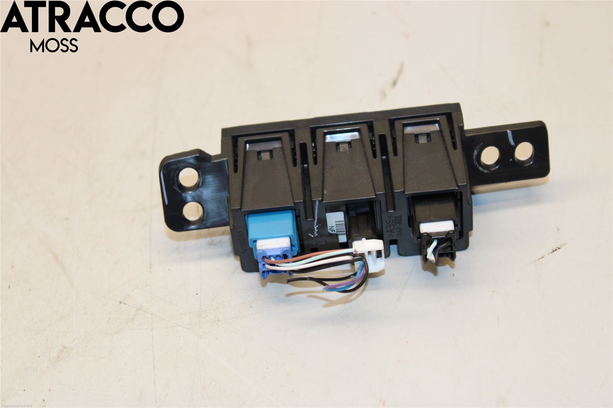 Nissan LEAF 11-17 Bryter Antispinn