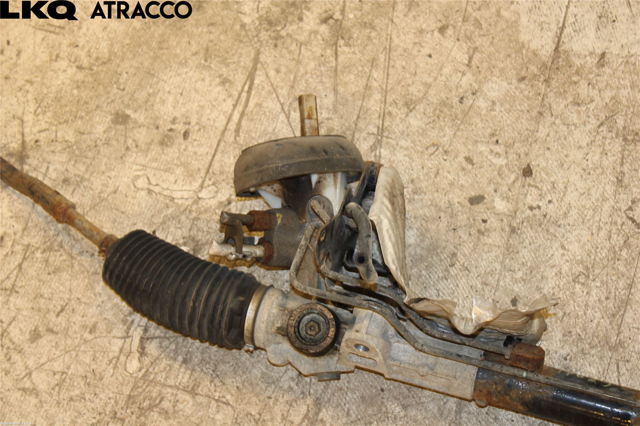 Dacia DUSTER 10-17 Servo Snekke - Tannstang